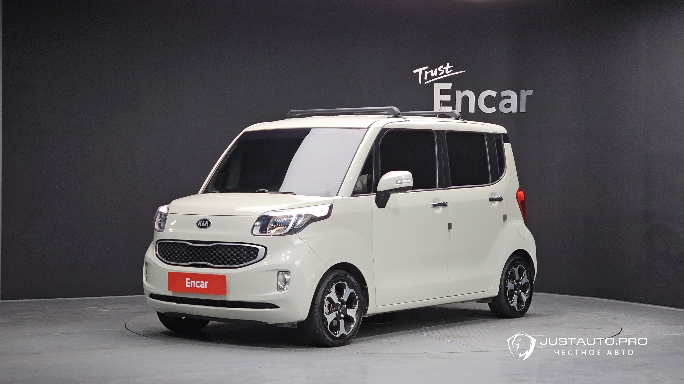 Автомобиль Kia RAY