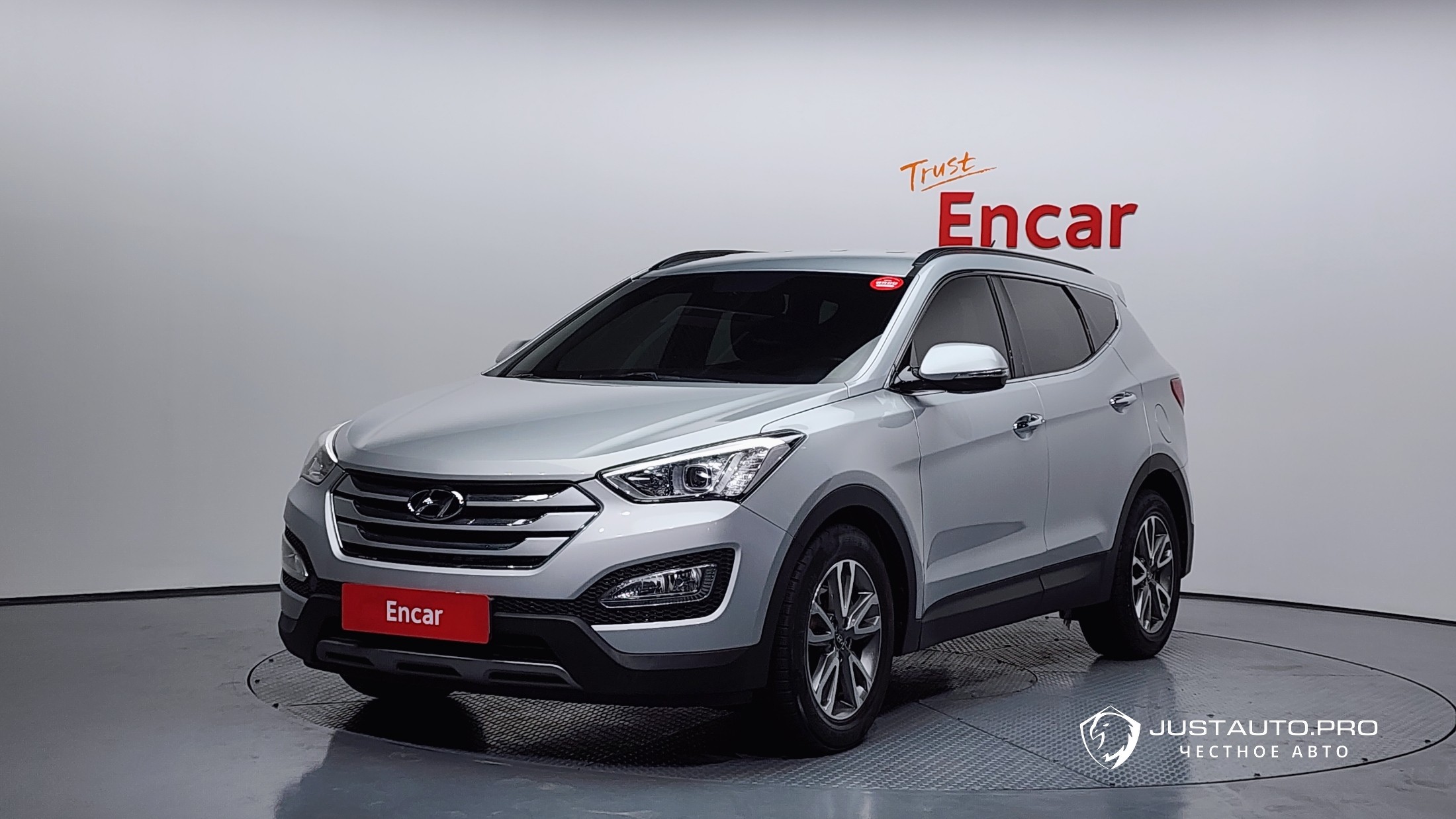 Автомобиль Hyundai Santafe