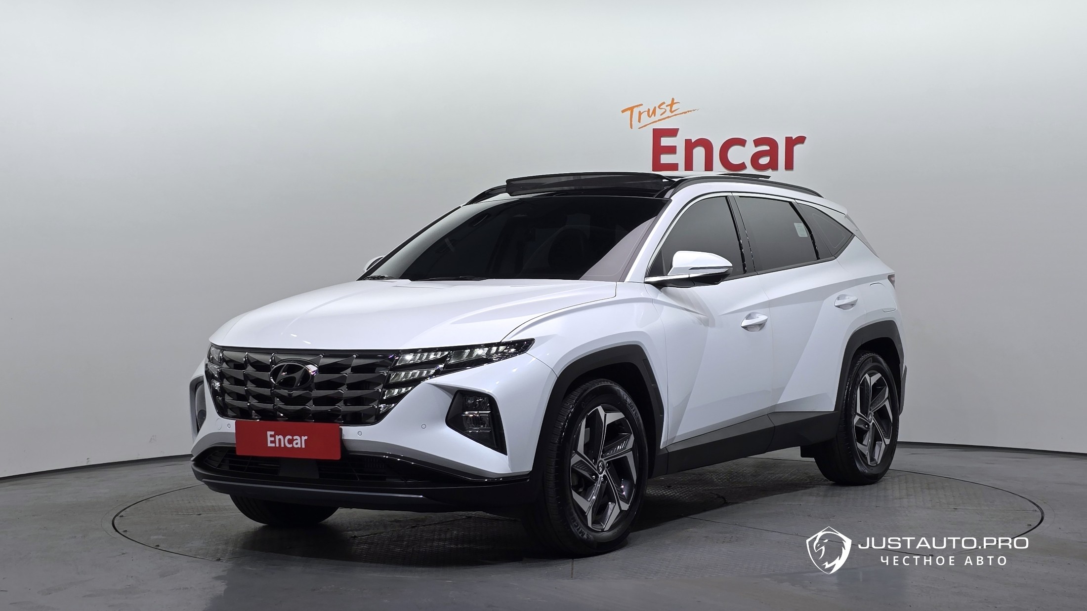 Автомобиль Hyundai Tucson