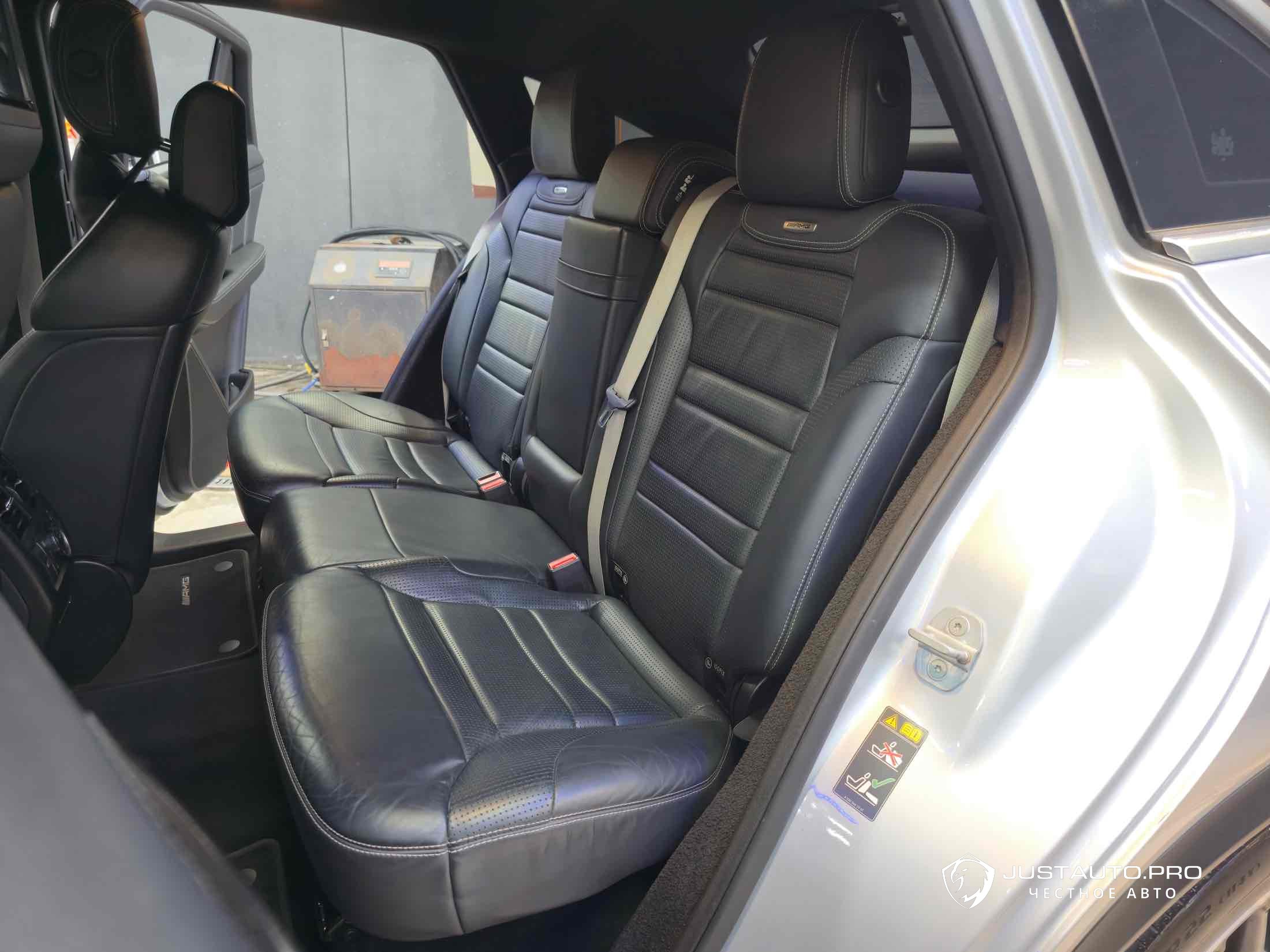 Автомобиль Mercedes-Benz GLE-Class