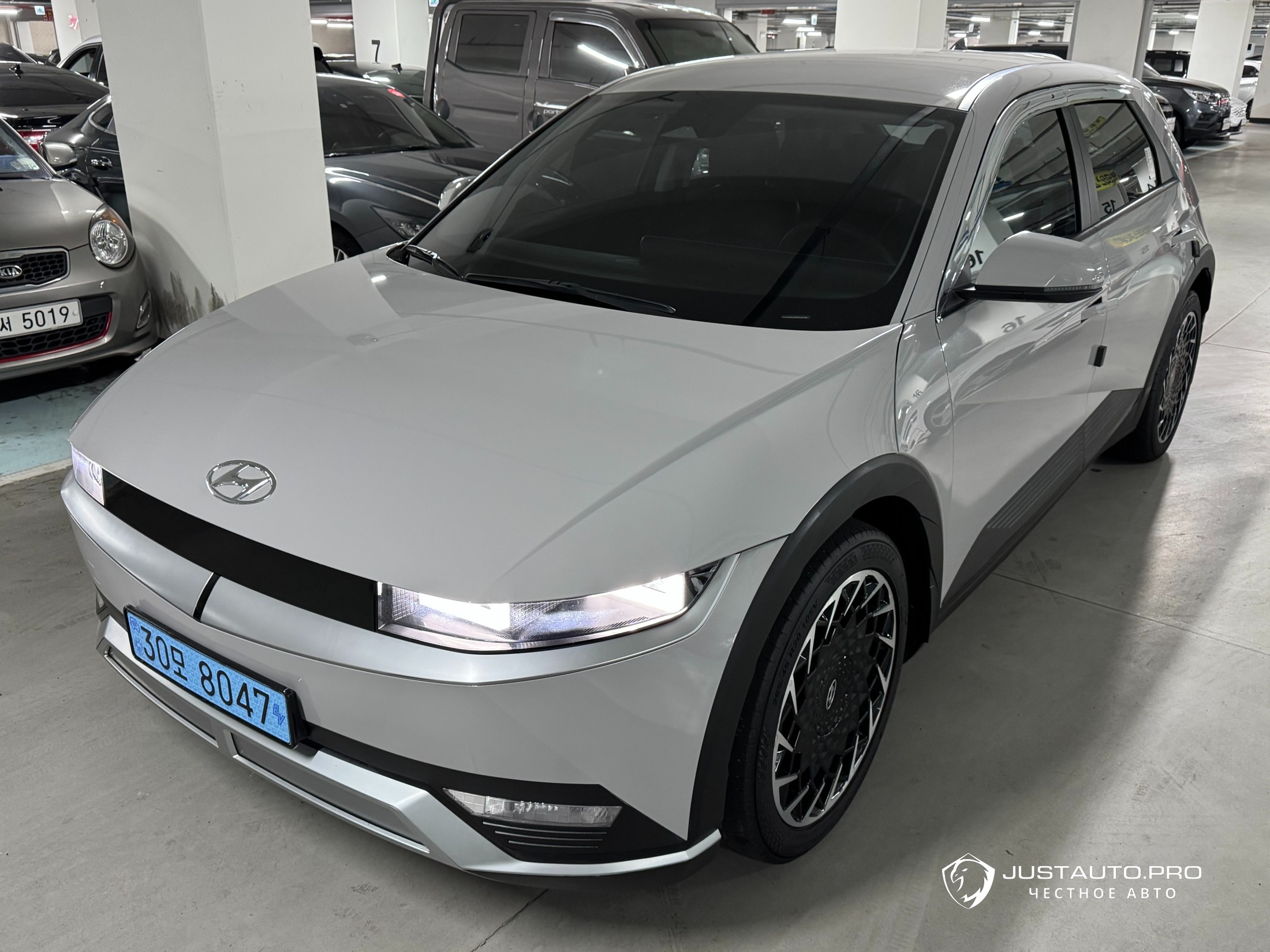 Автомобиль Hyundai Ioniq5