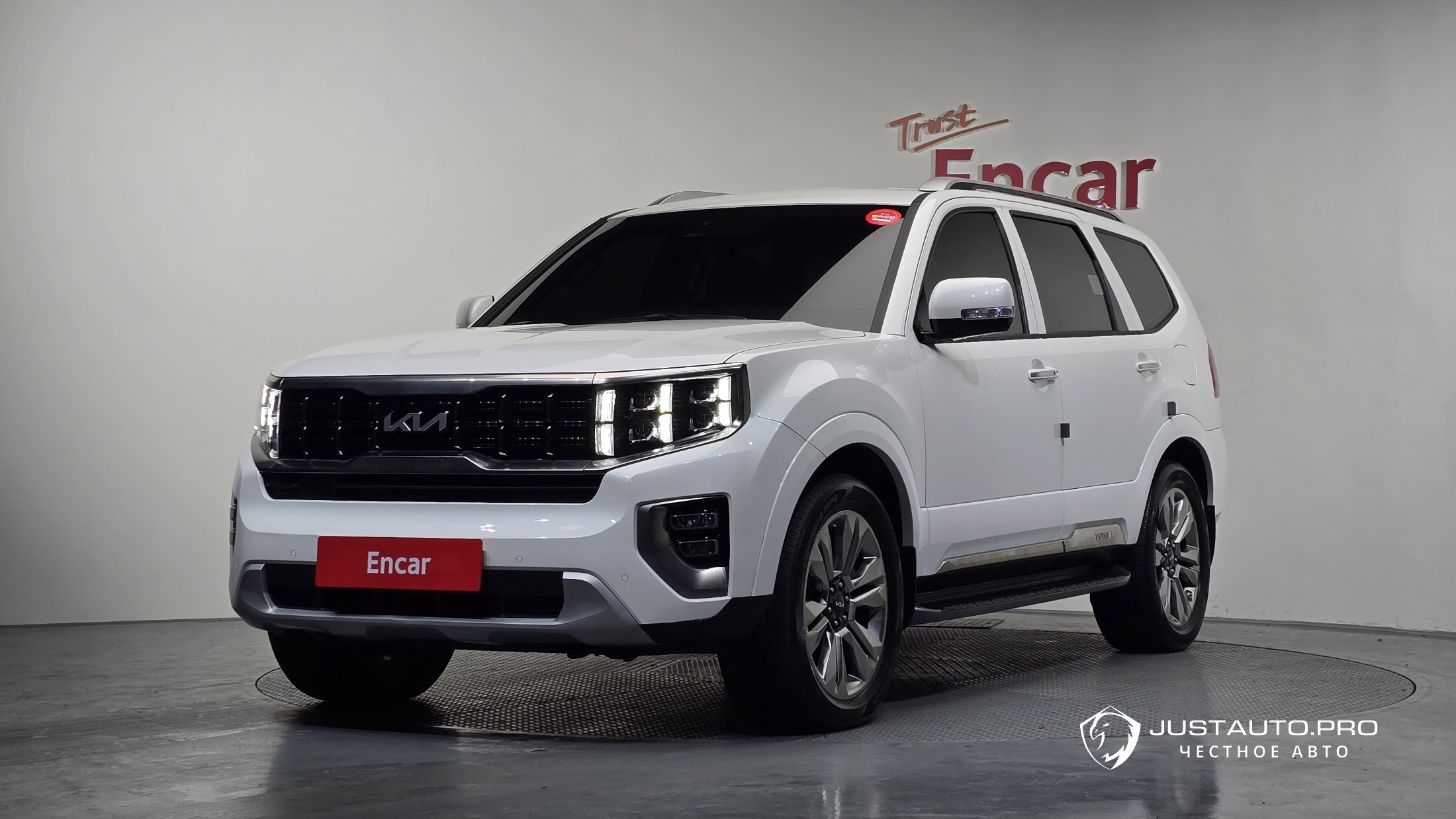 Автомобиль Kia Mohave