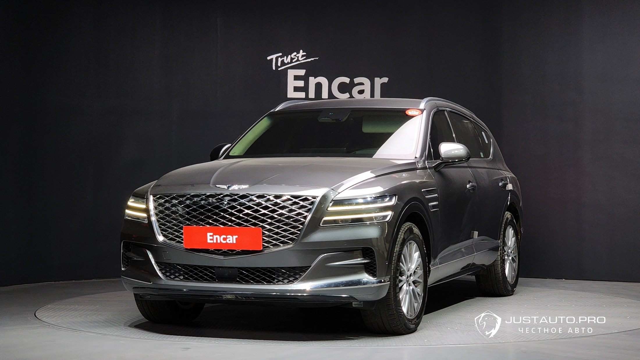 Автомобиль Genesis GV80