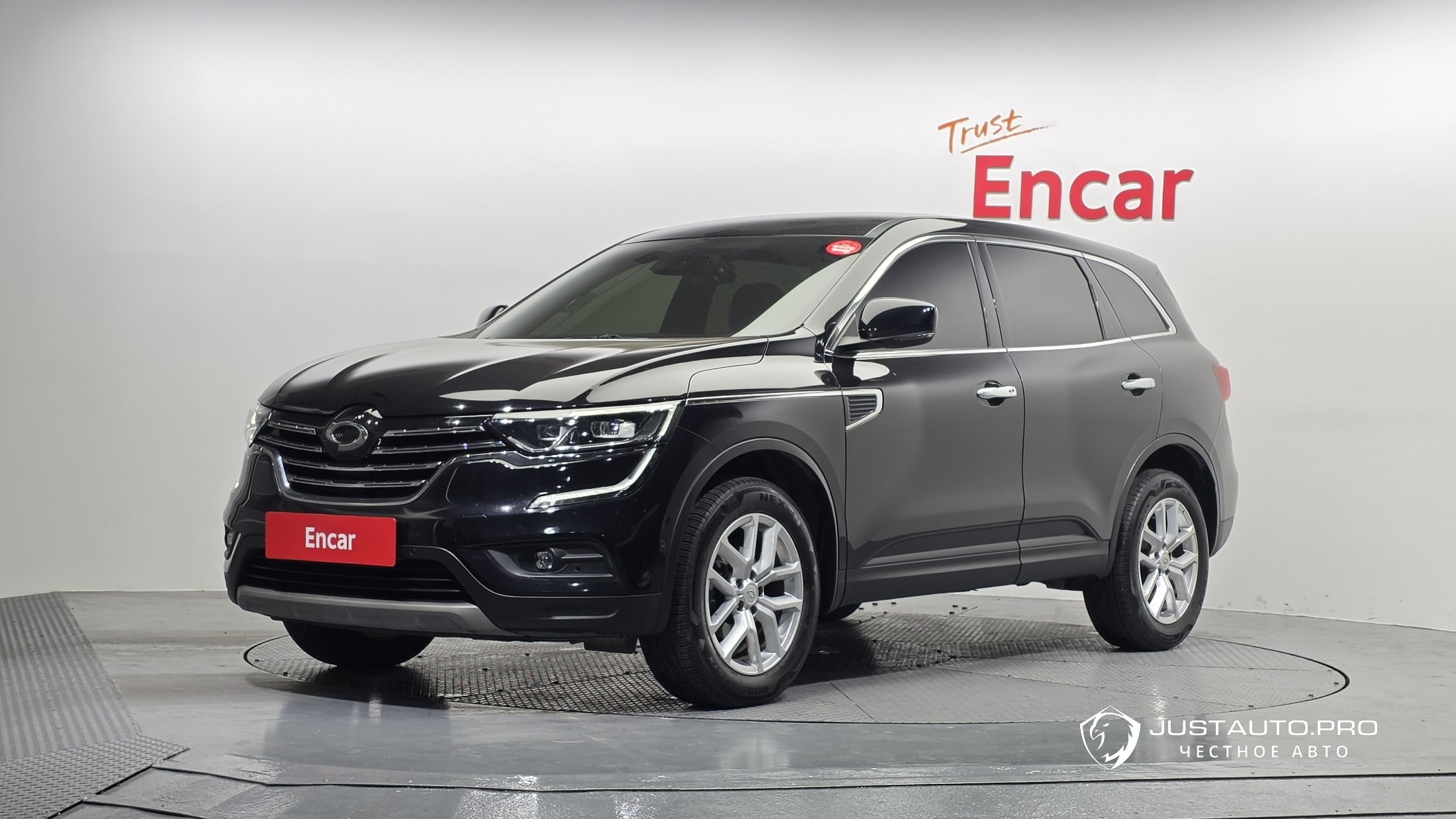 Автомобиль Renault-KoreaSamsung QM6