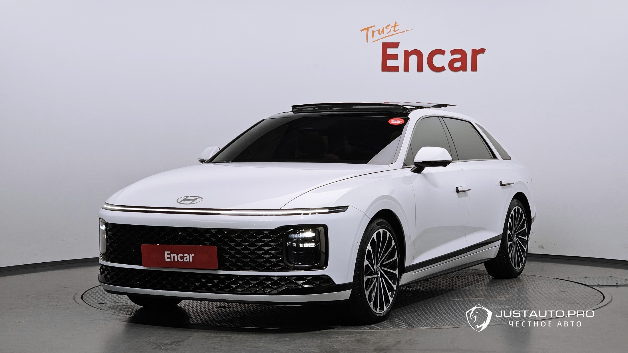 Автомобиль Hyundai Grandeur