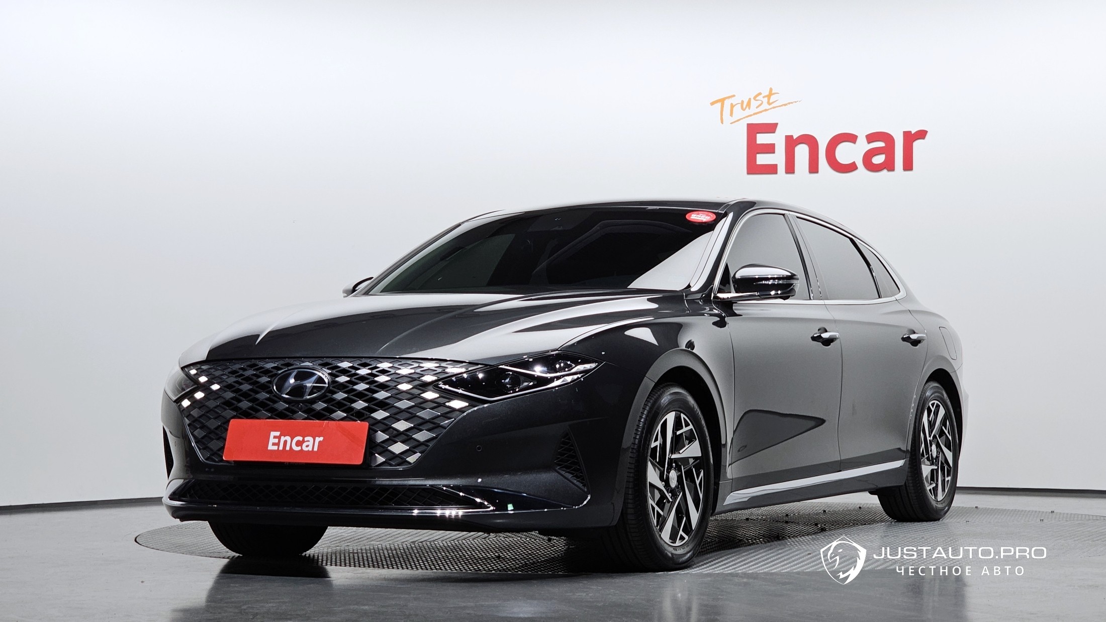 Автомобиль Hyundai Grandeur