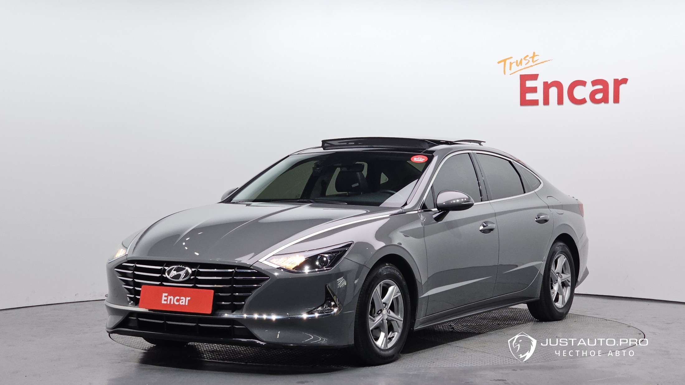 Автомобиль Hyundai Sonata