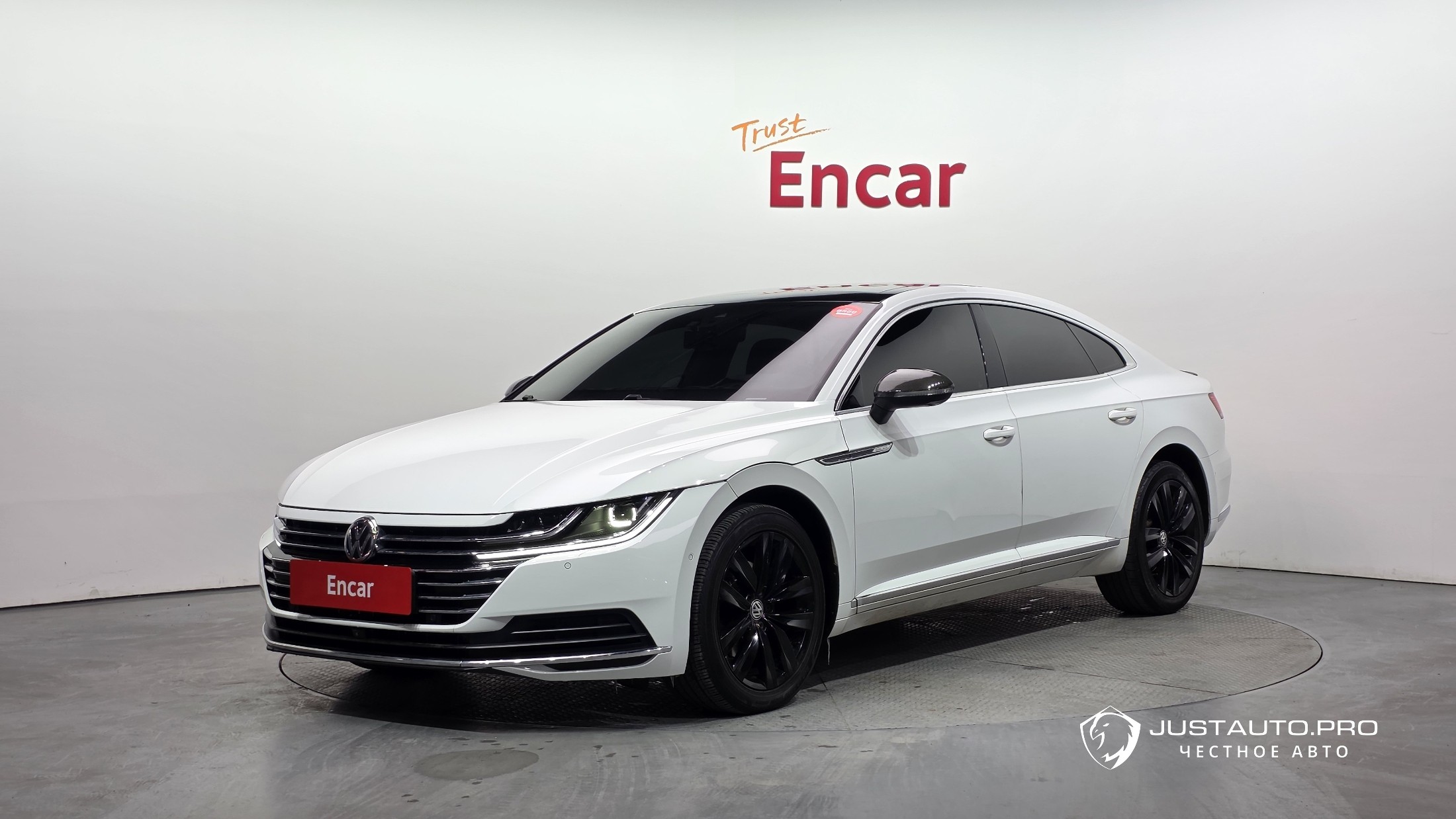 Автомобиль Volkswagen Arteon