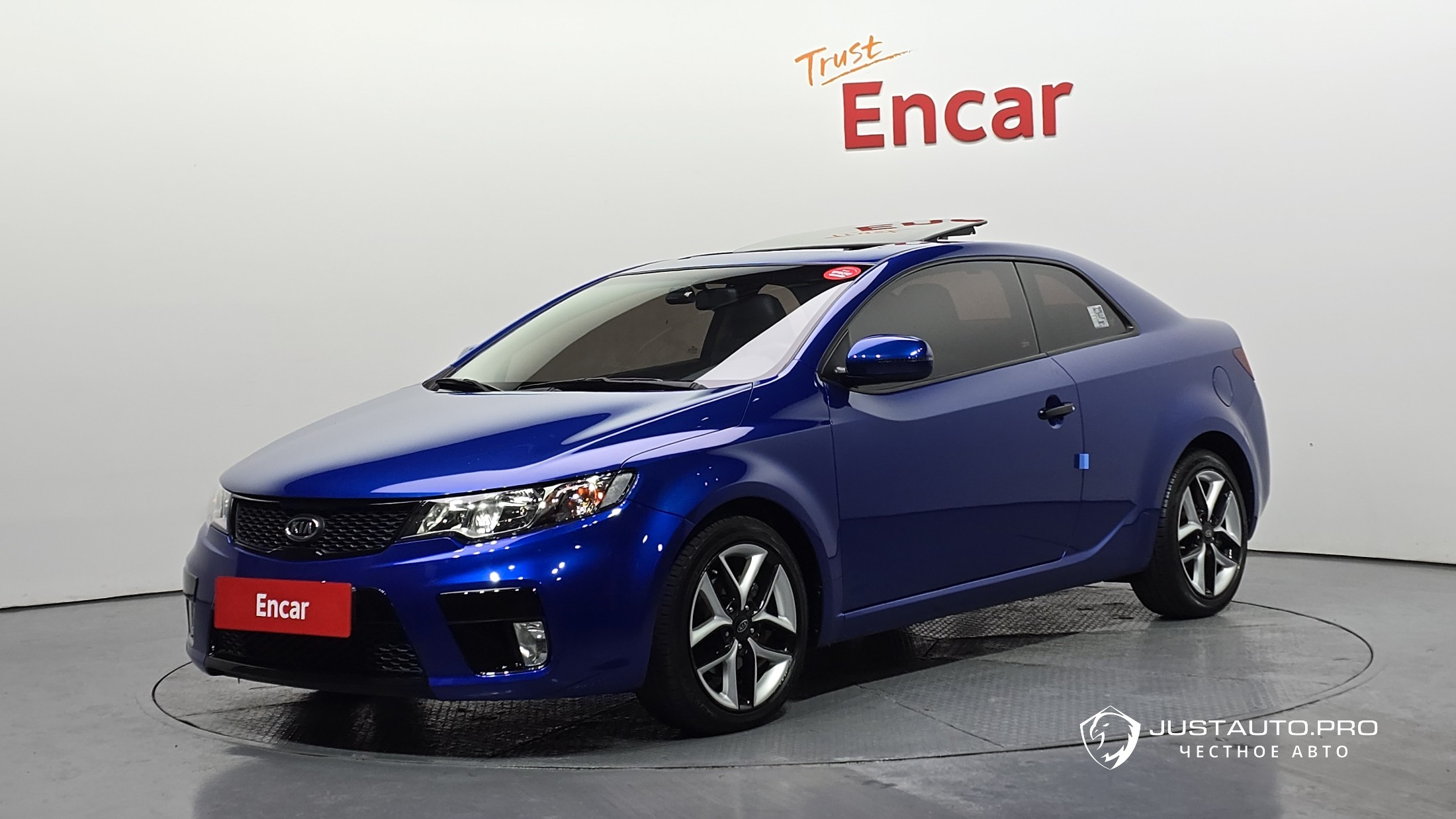 Автомобиль Kia Porte