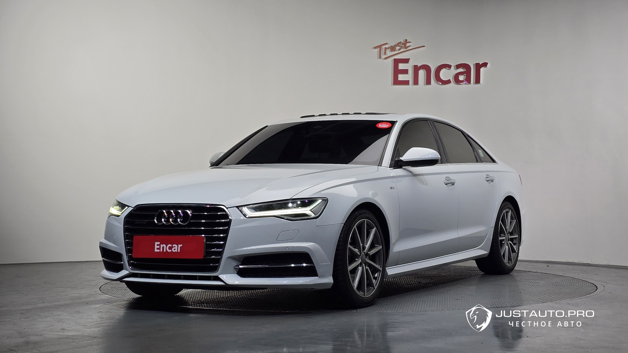 Автомобиль Audi A6