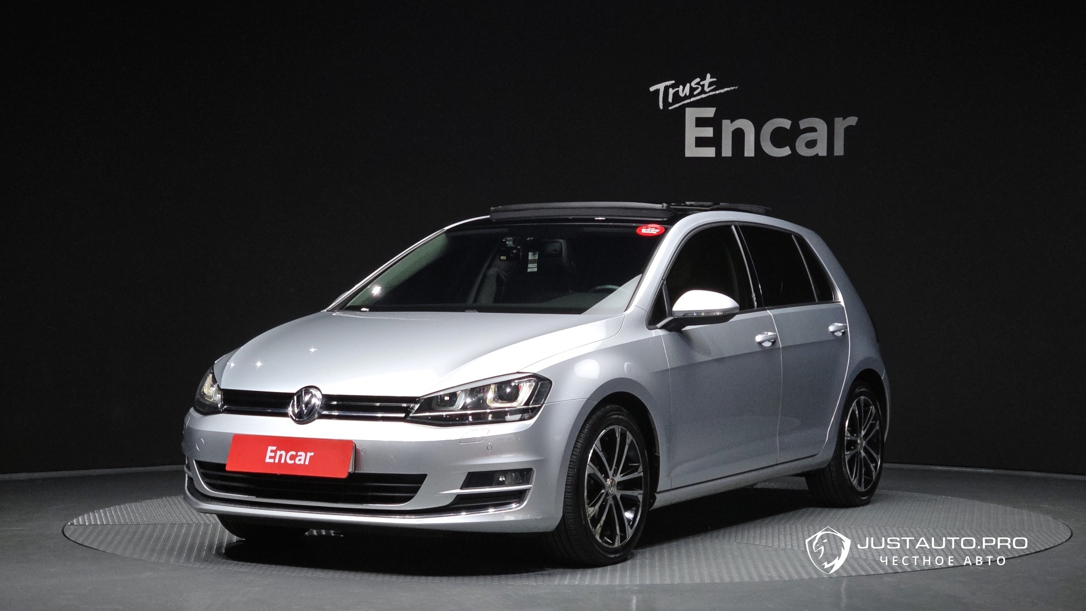 Автомобиль Volkswagen Golf