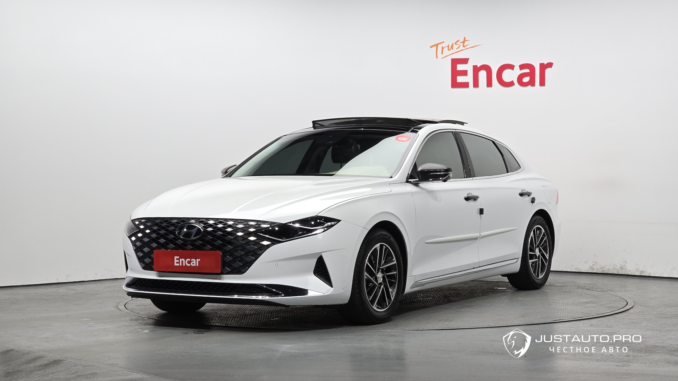 Автомобиль Hyundai Grandeur