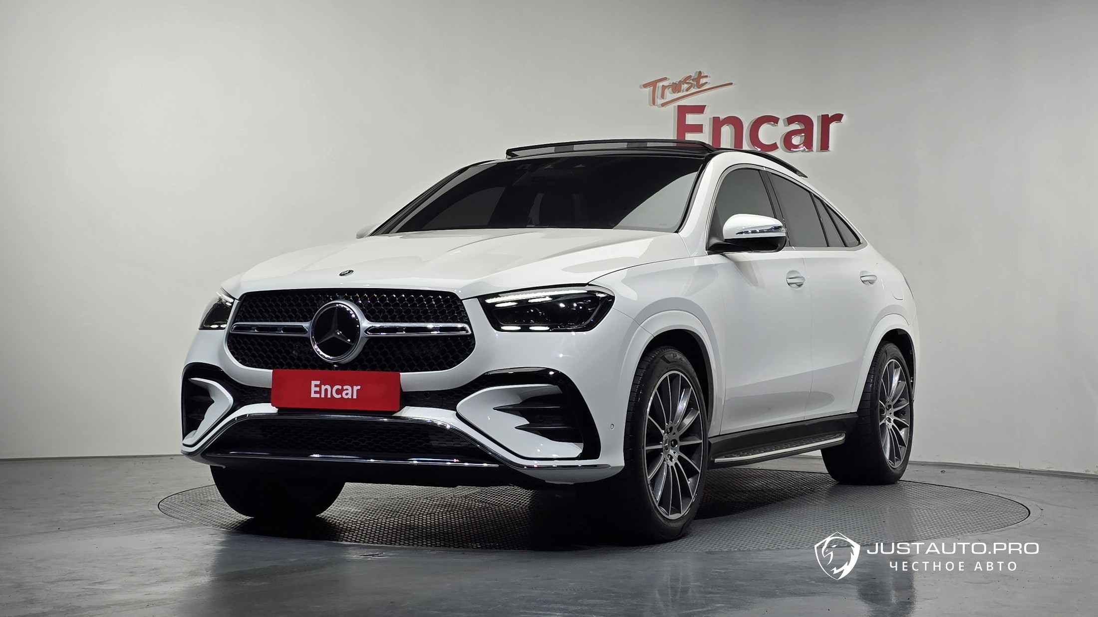Автомобиль Mercedes-Benz GLE-Class