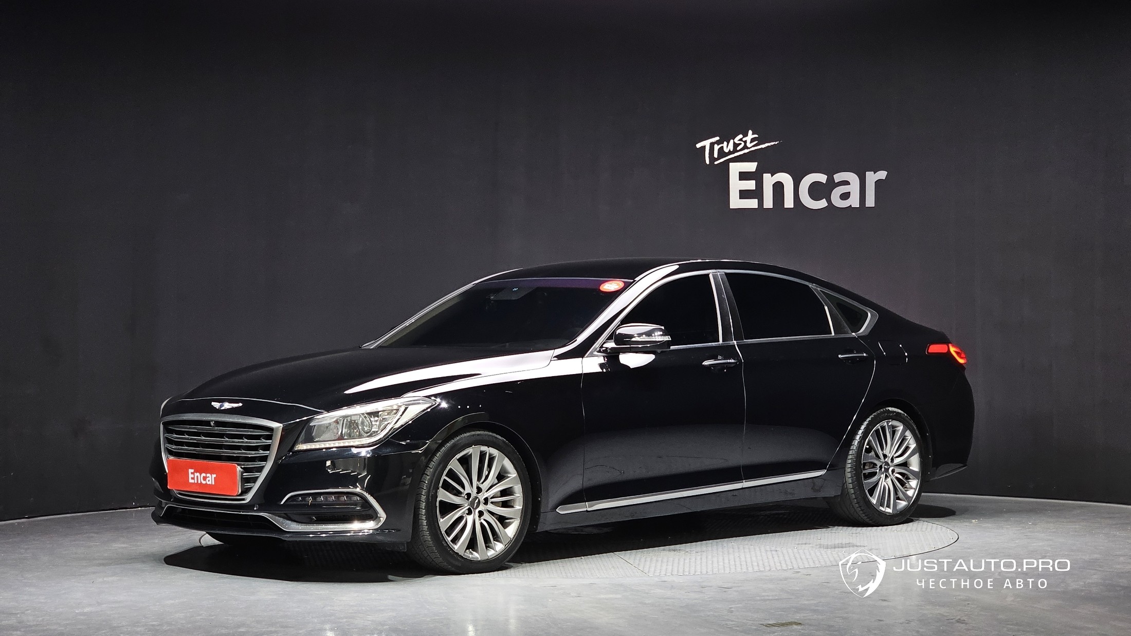 Автомобиль Genesis G80
