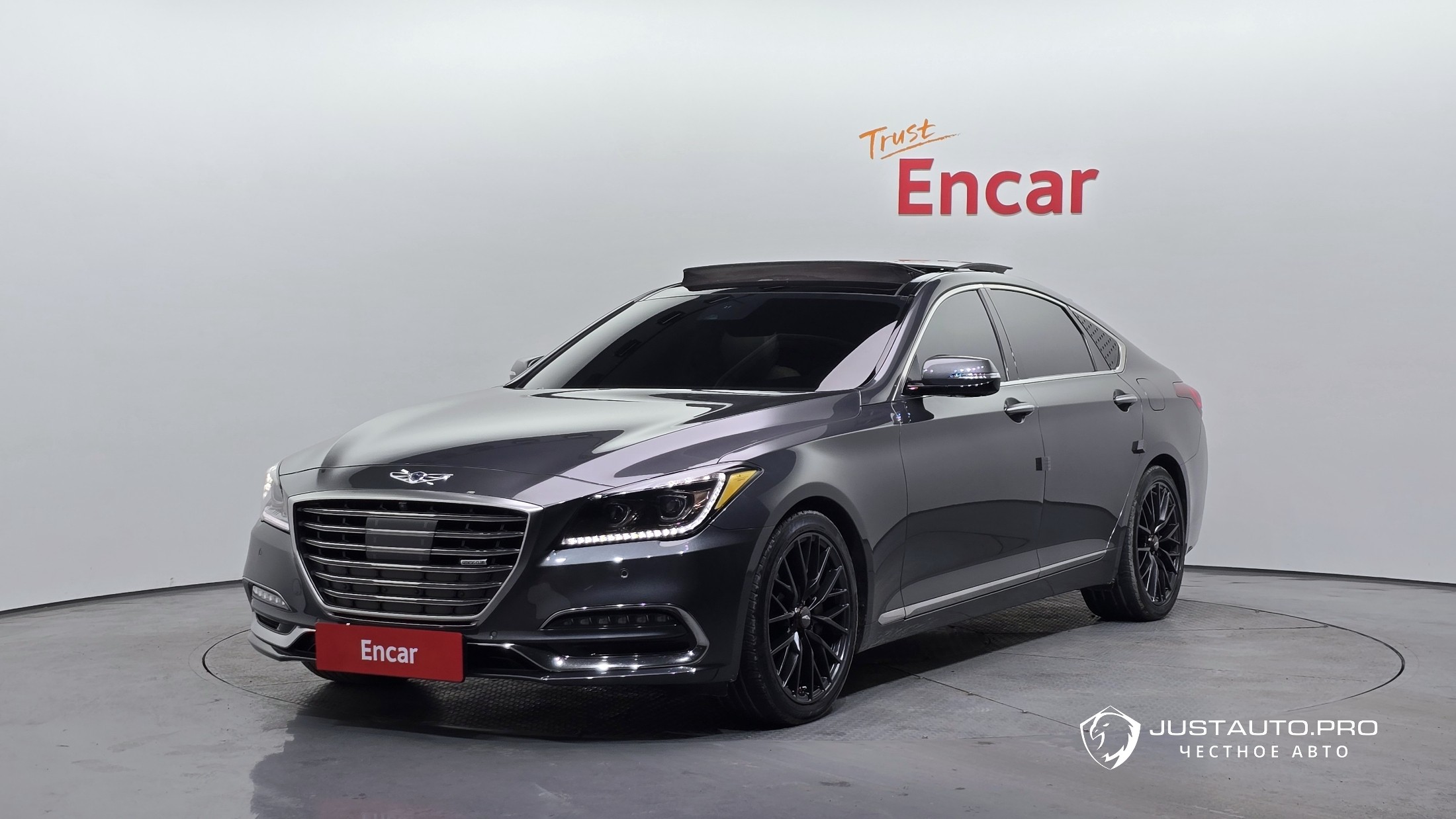 Автомобиль Genesis G80