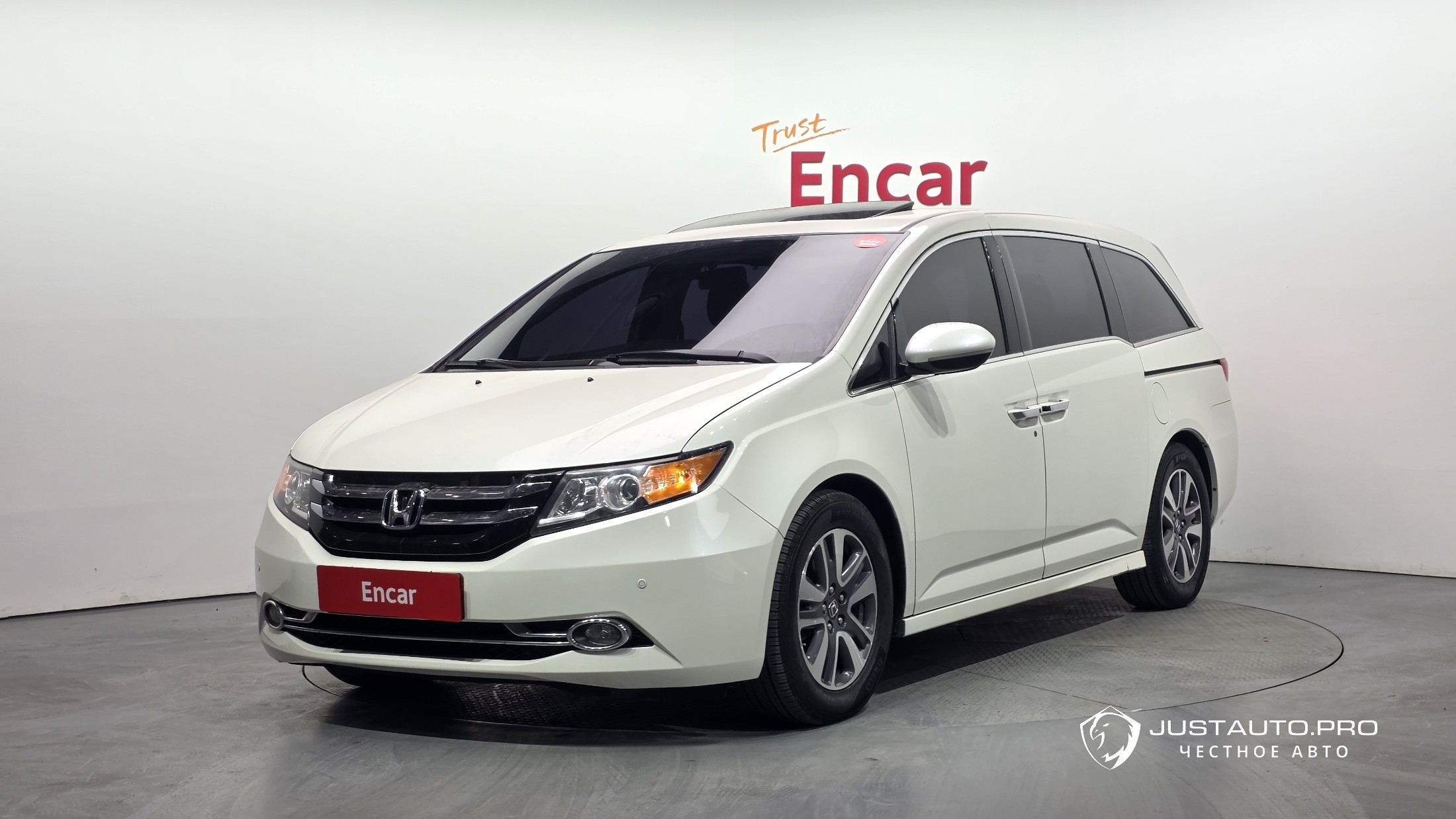 Автомобиль Honda Odyssey