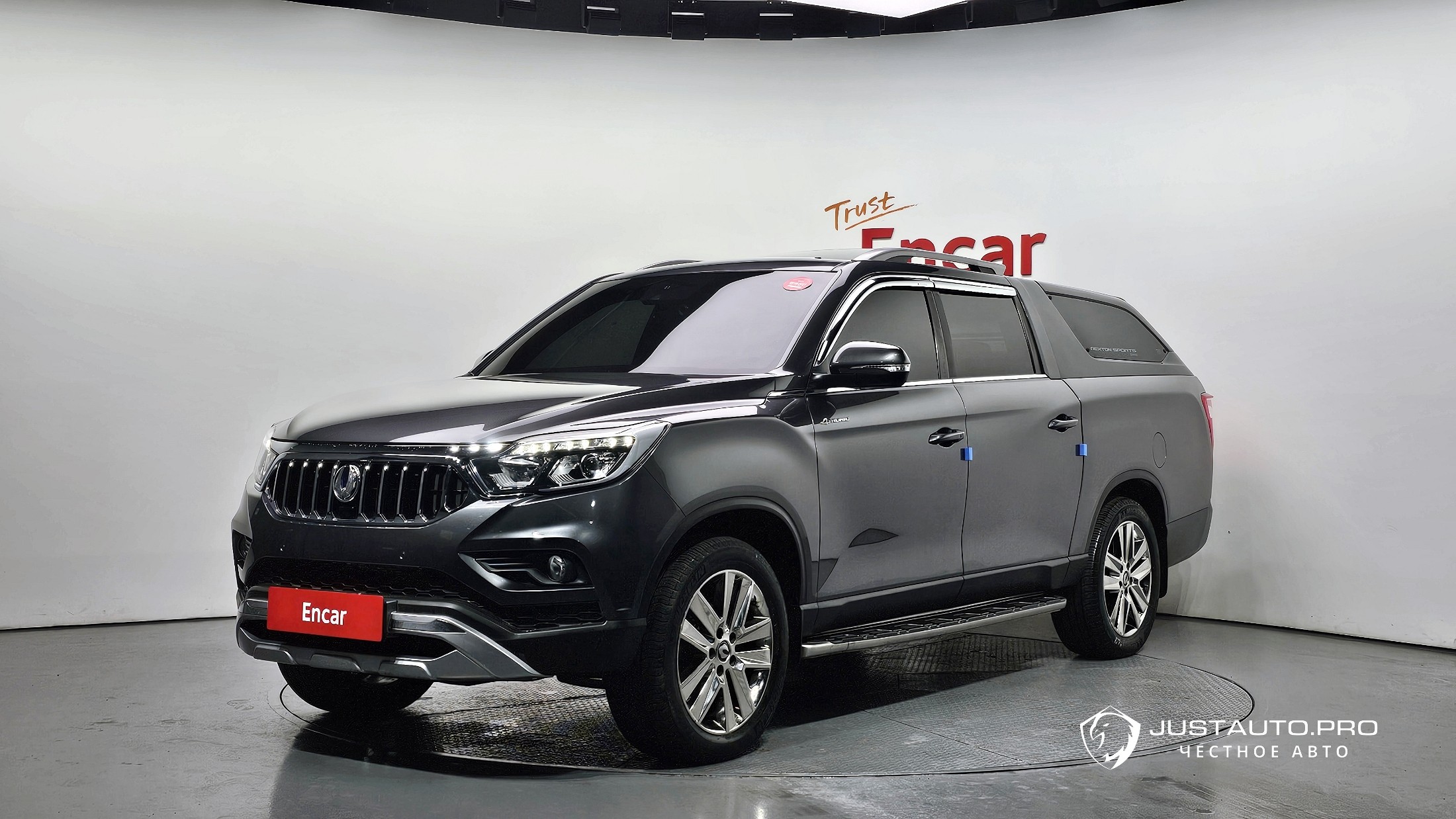 Автомобиль KG_Mobility_Ssangyong Rexton