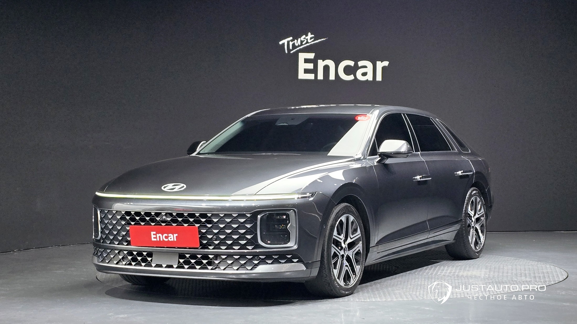 Автомобиль Hyundai Grandeur