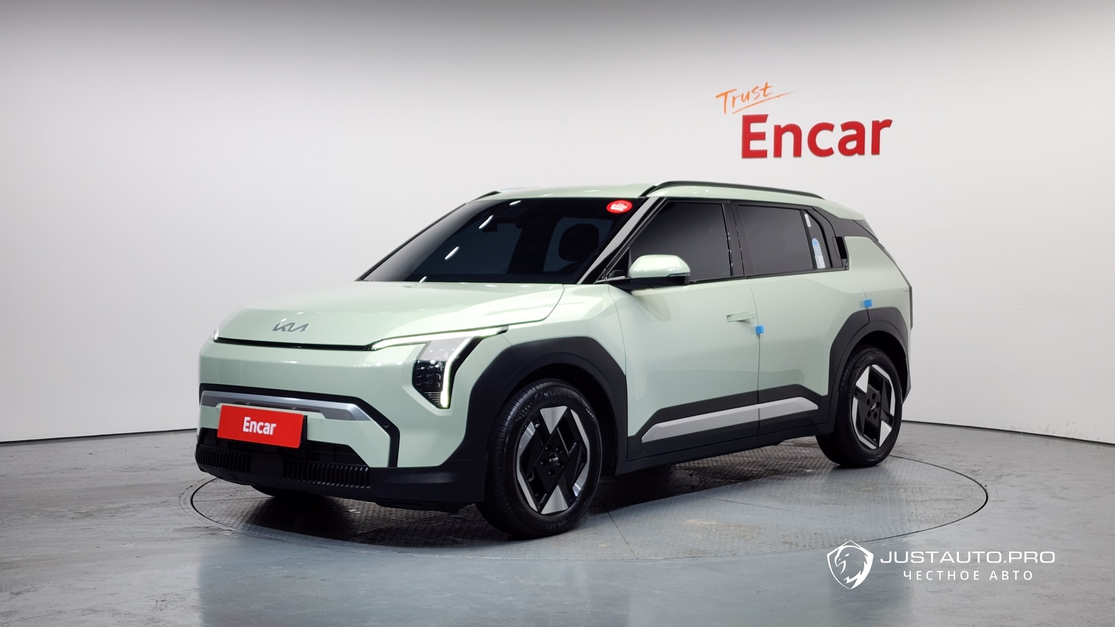 Автомобиль Kia EV3