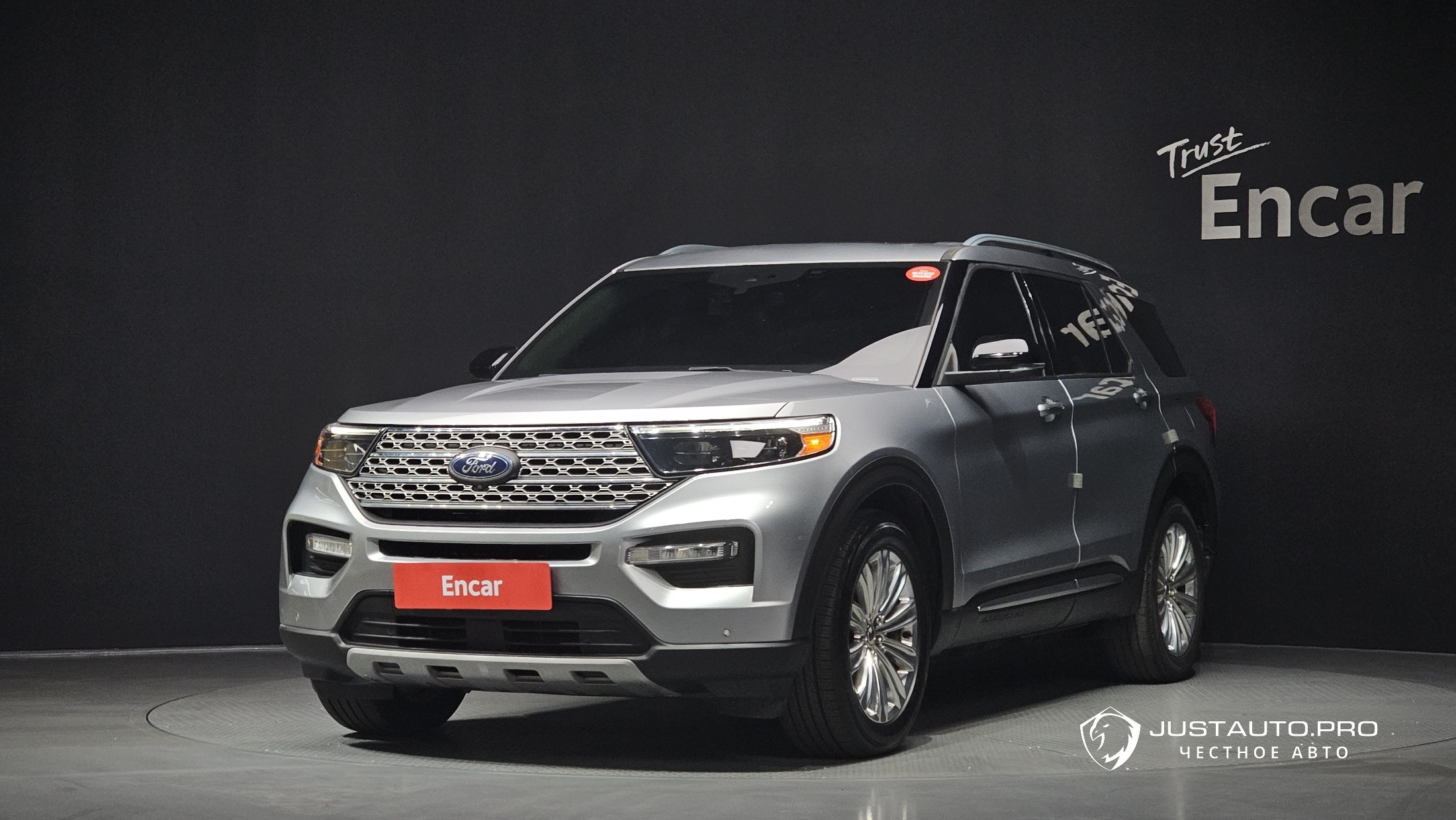 Автомобиль Ford Explorer