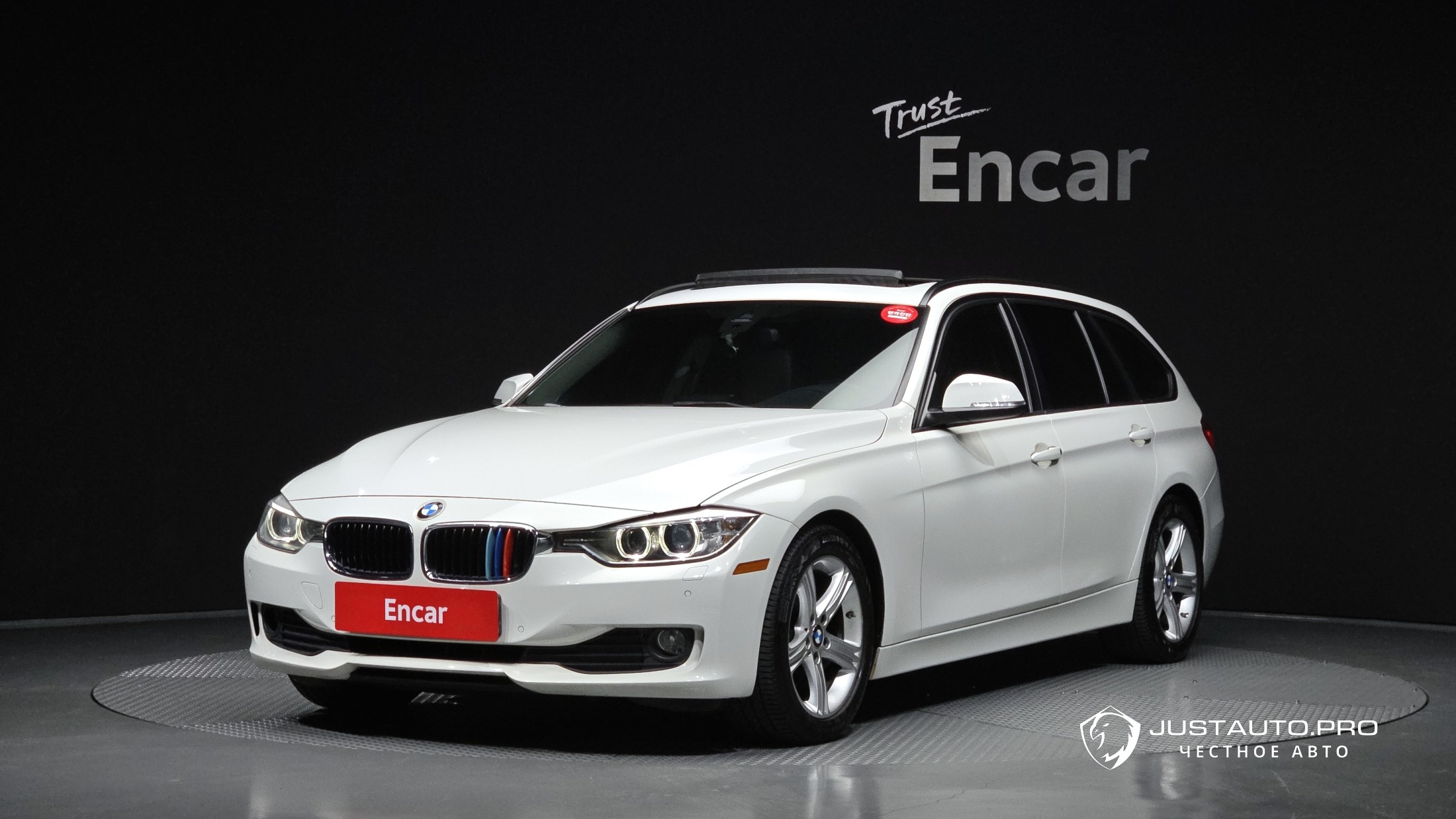 Автомобиль BMW 3-Series