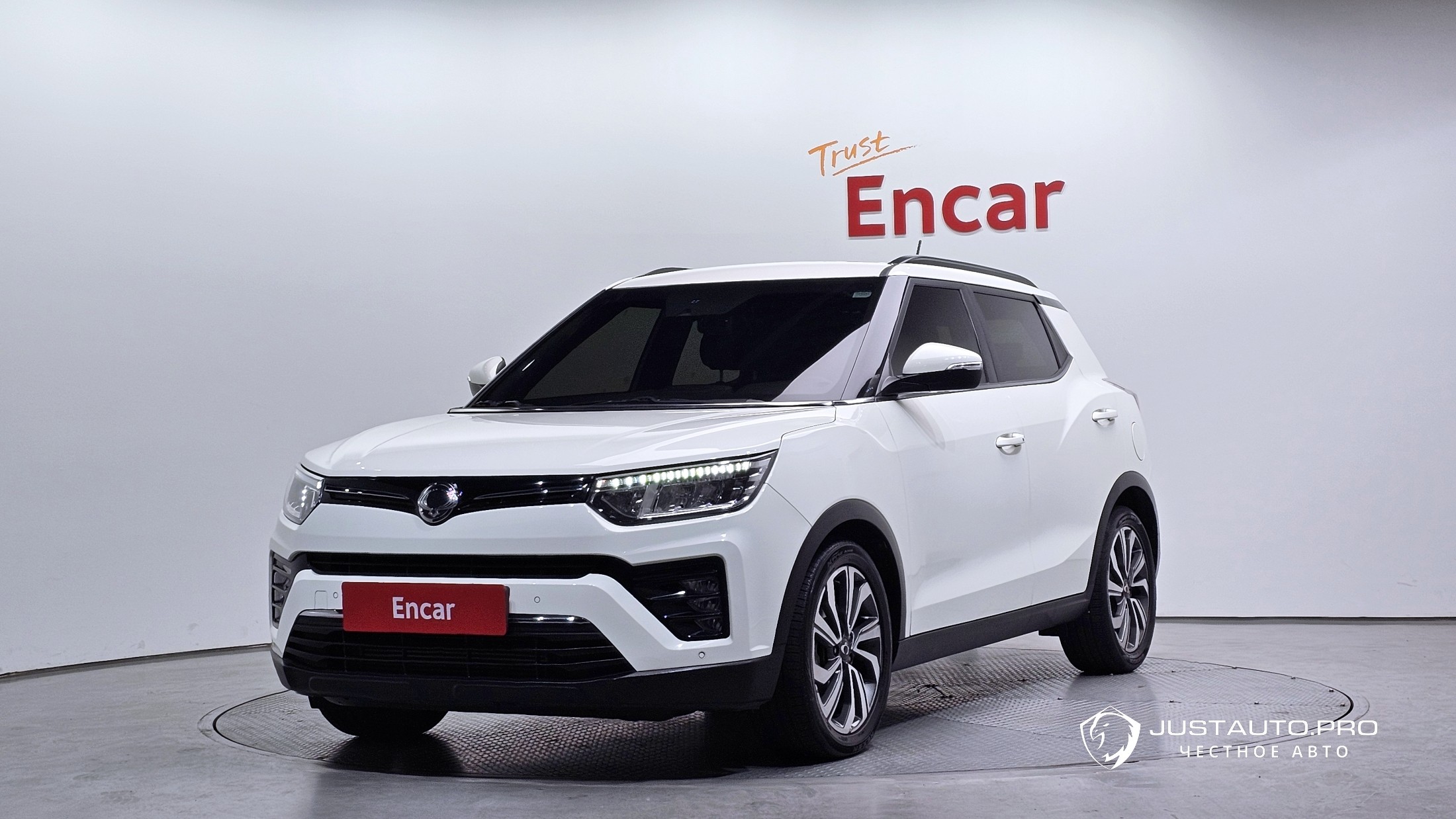 Автомобиль KG_Mobility_Ssangyong TIBOLI