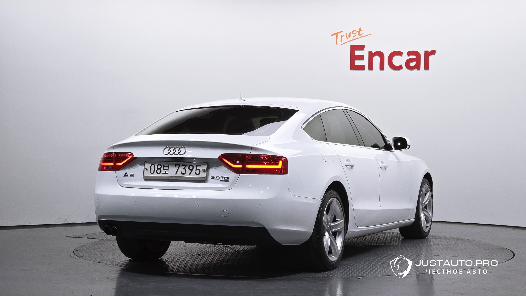 Автомобиль Audi A5