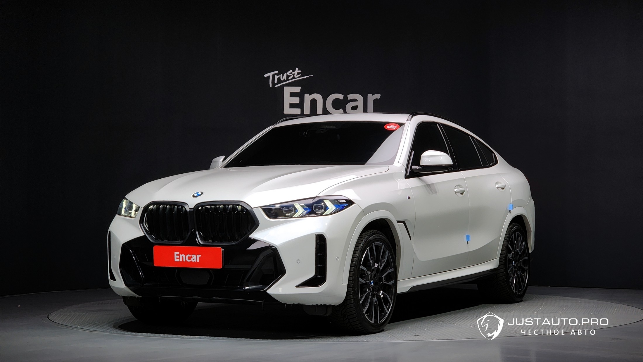 Автомобиль BMW X6