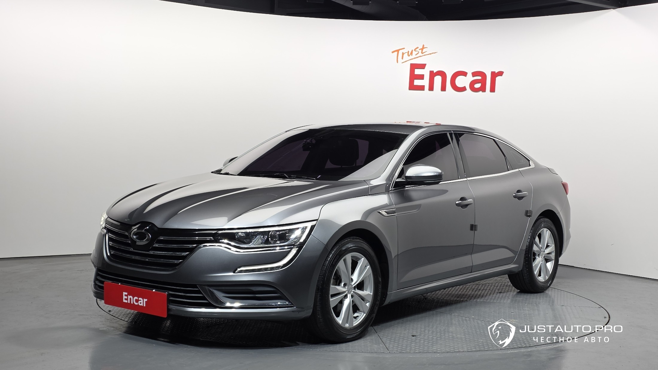 Автомобиль Renault-KoreaSamsung SM6