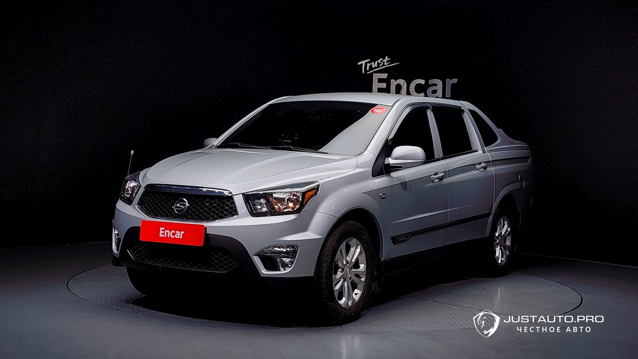 Автомобиль KG_Mobility_Ssangyong KORANDO