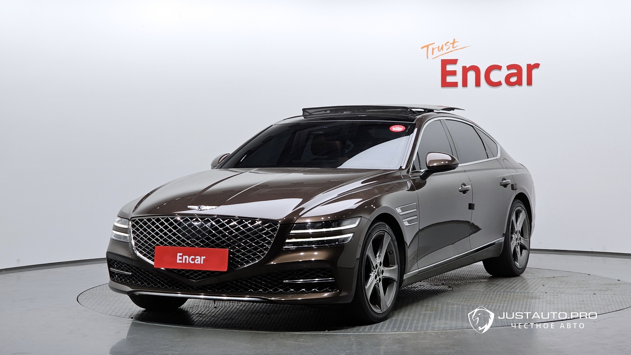 Автомобиль Genesis G80