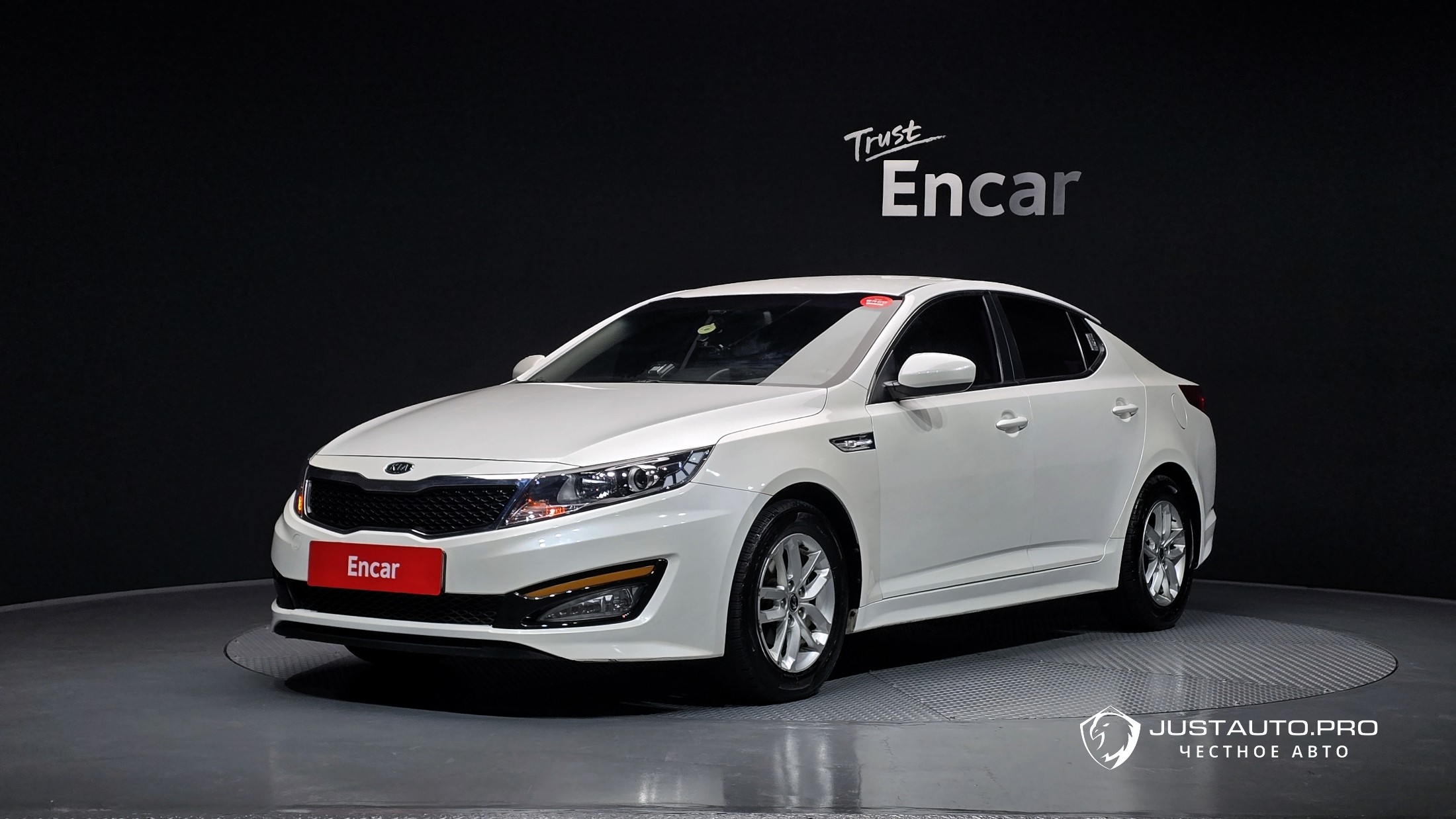 Автомобиль Kia K5