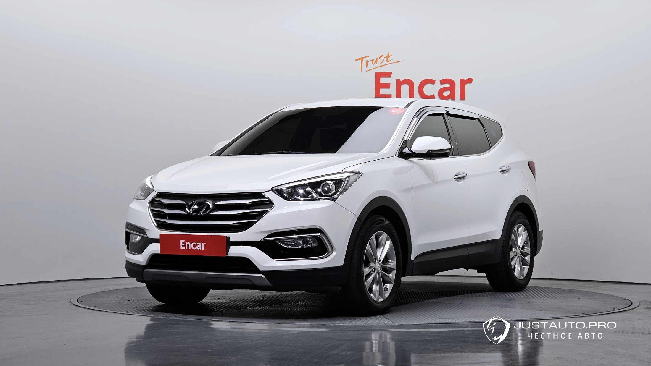 Автомобиль Hyundai Santafe