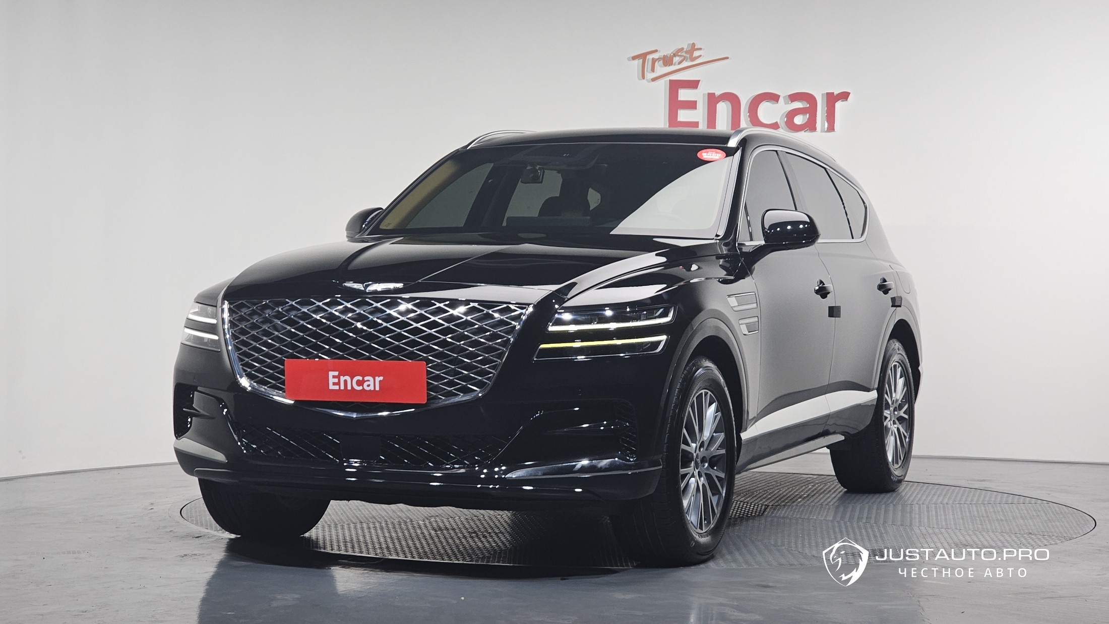 Автомобиль Genesis GV80