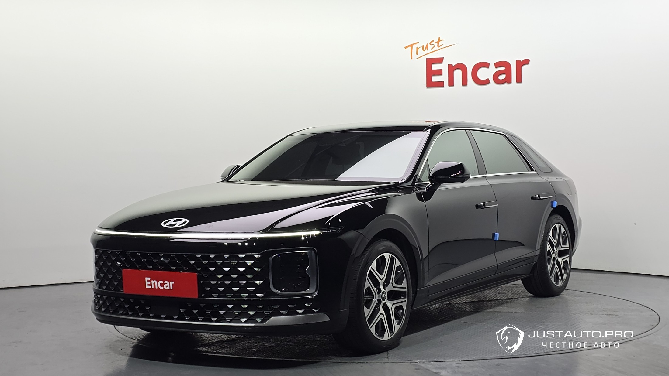 Автомобиль Hyundai Grandeur