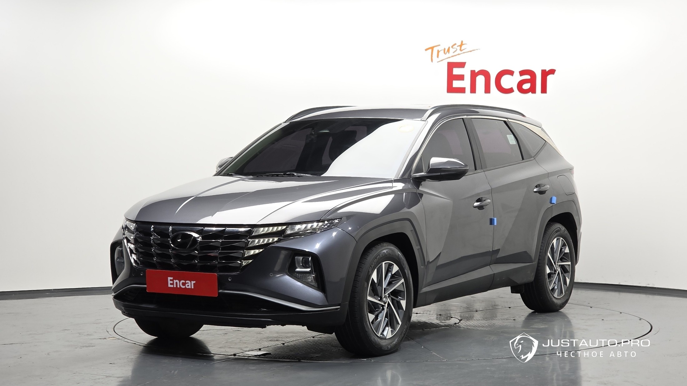 Автомобиль Hyundai Tucson