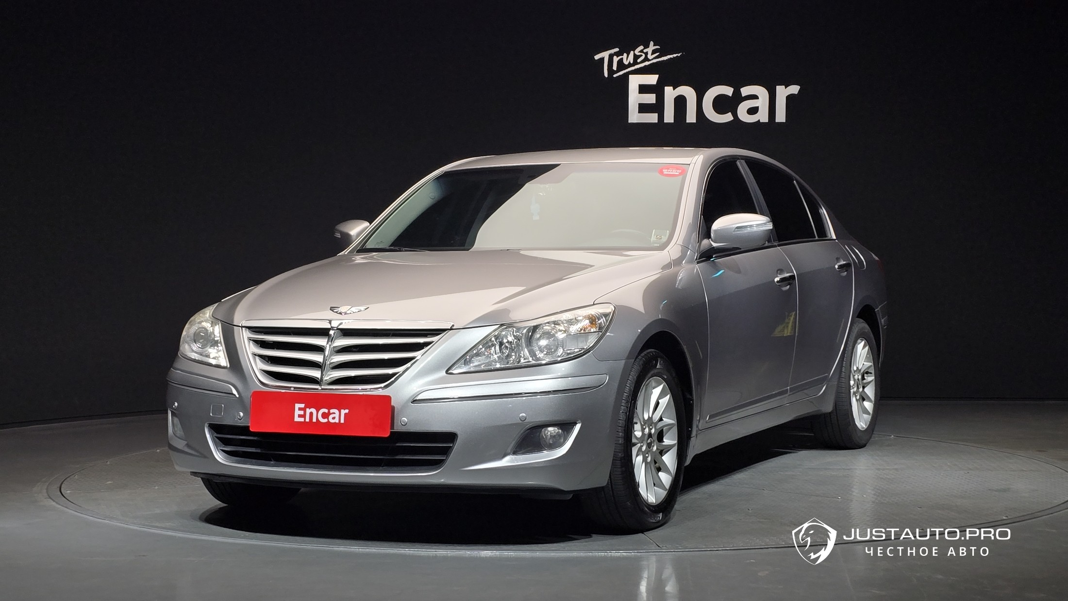 Автомобиль Hyundai Genesis