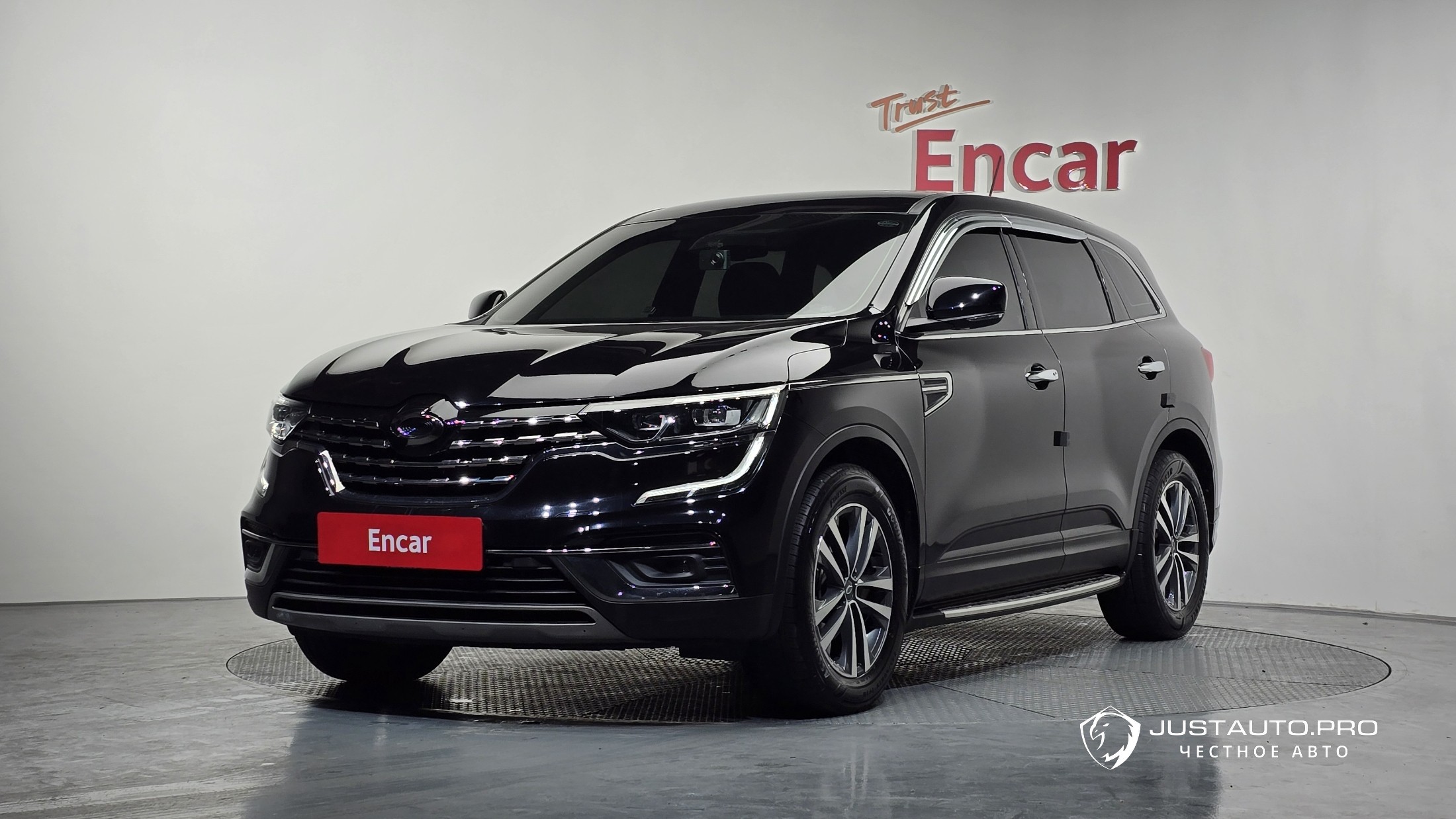 Автомобиль Renault-KoreaSamsung QM6