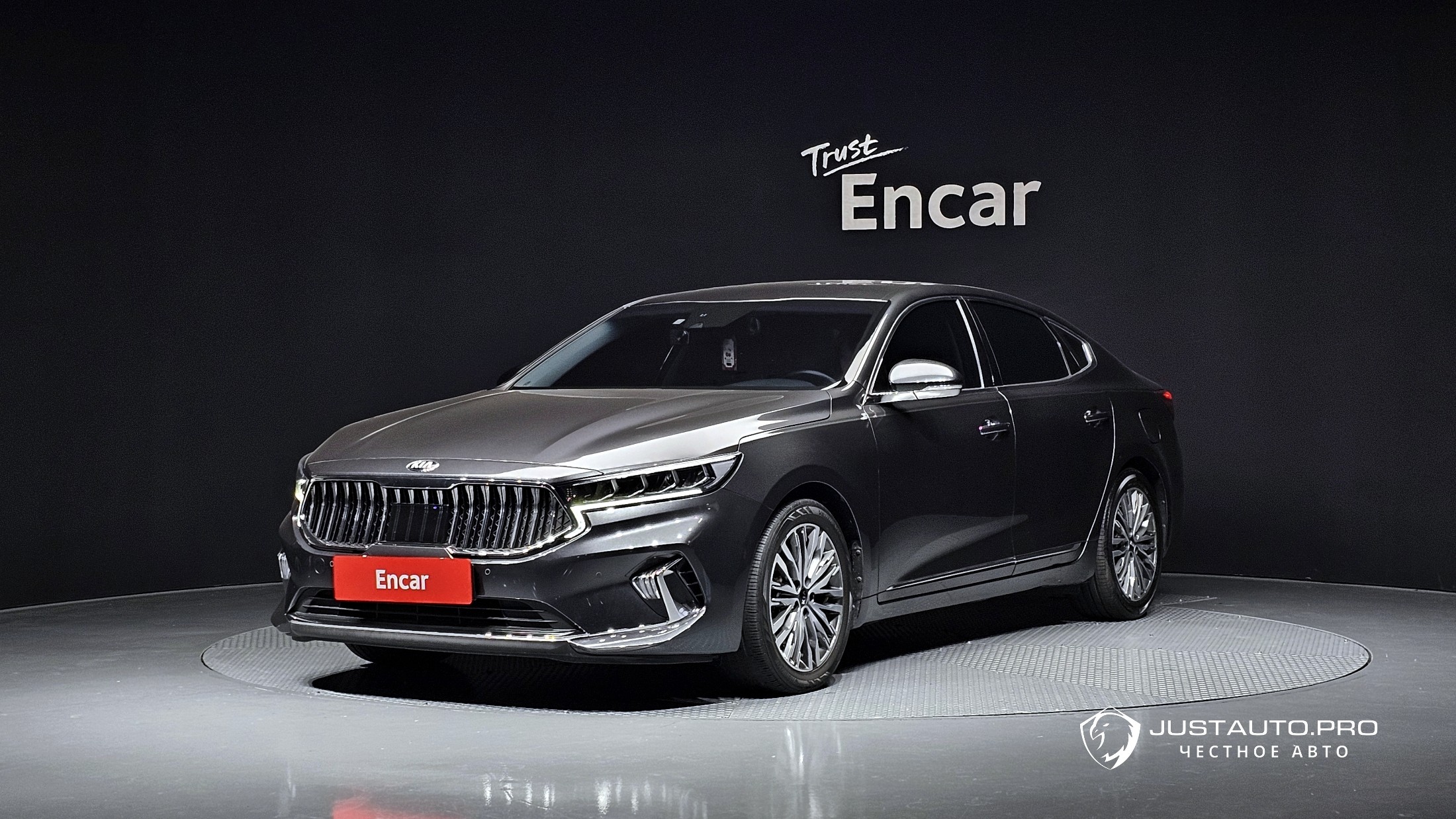 Автомобиль Kia K7