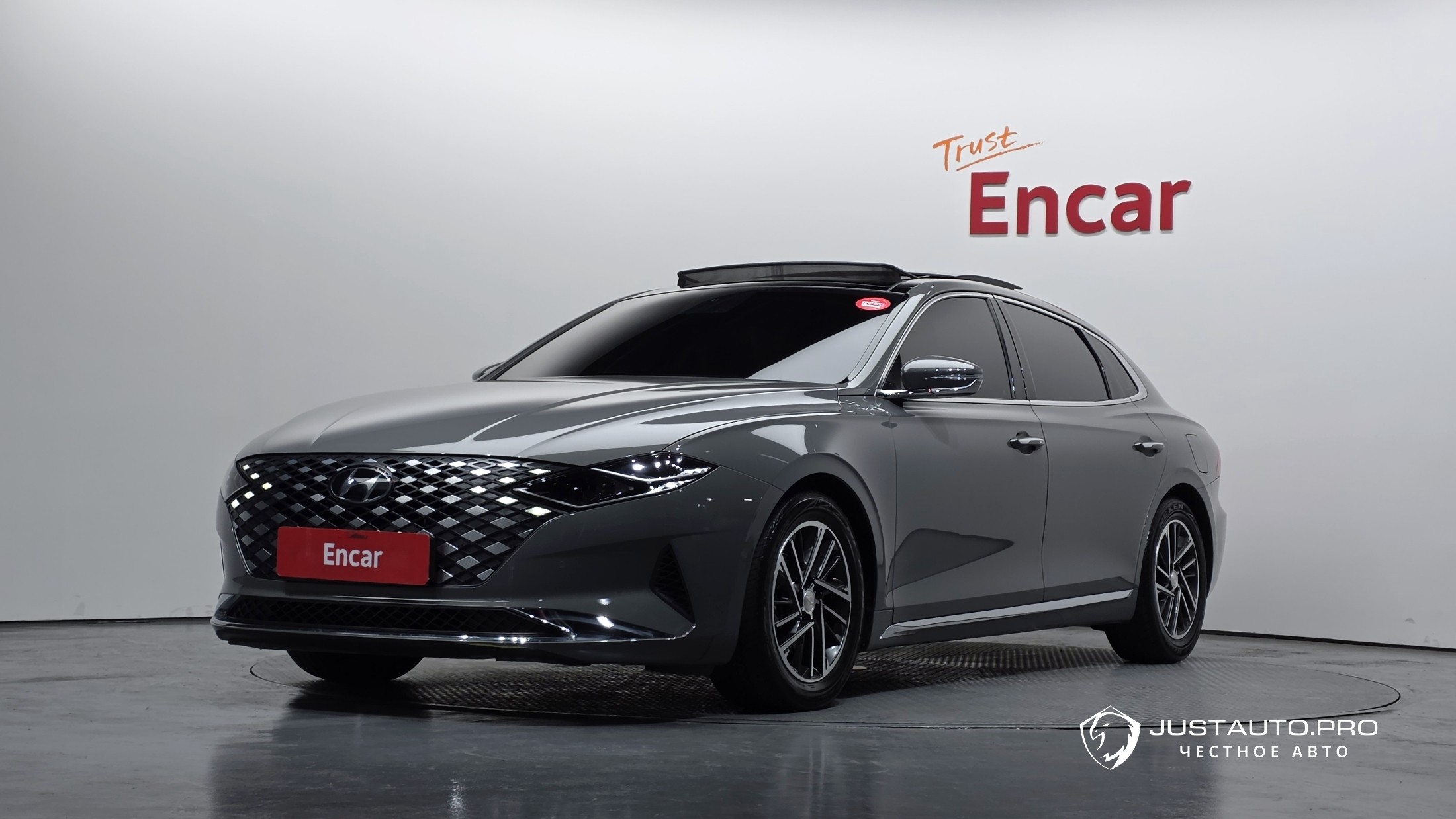 Автомобиль Hyundai Grandeur