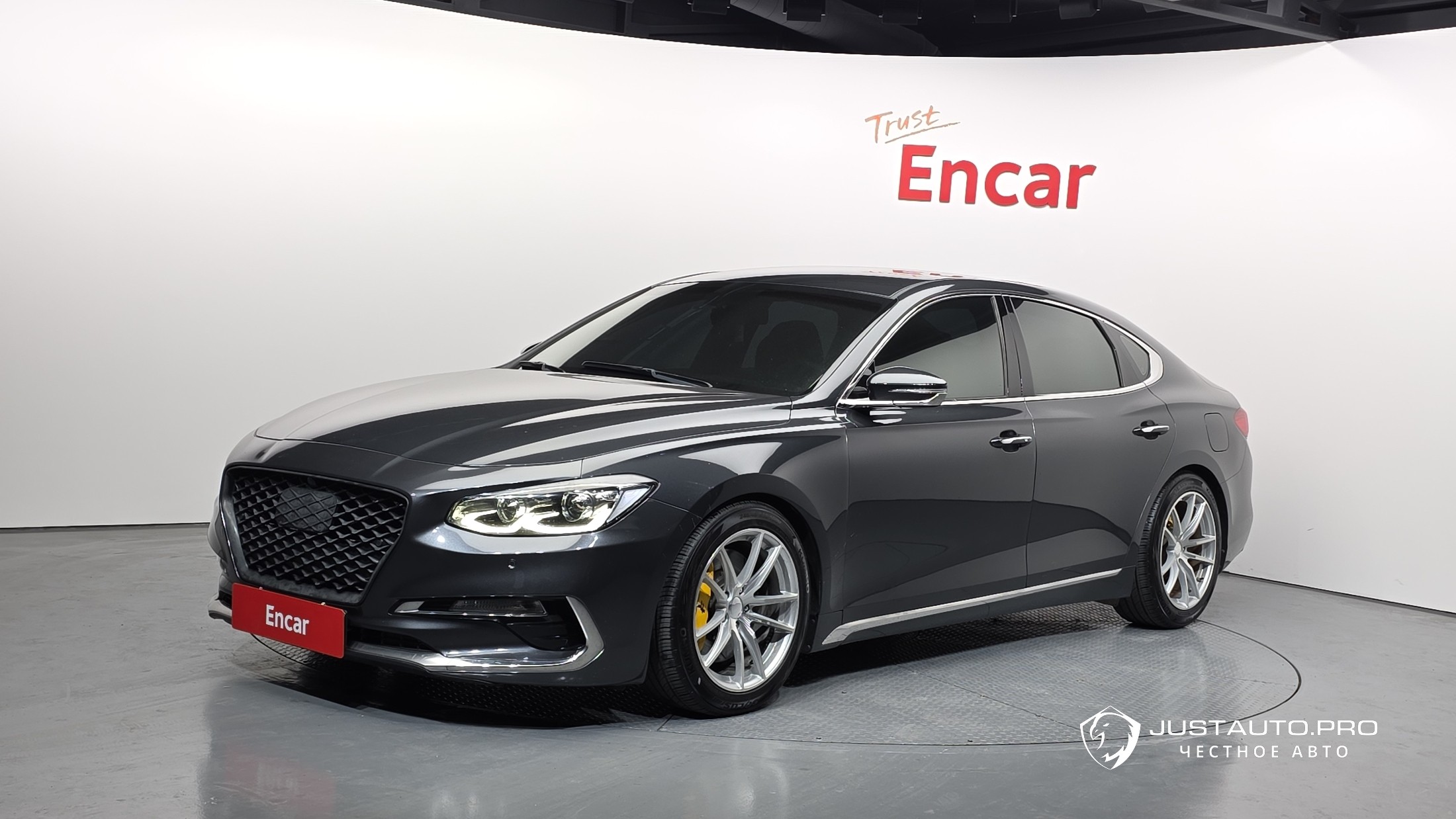 Автомобиль Hyundai Grandeur