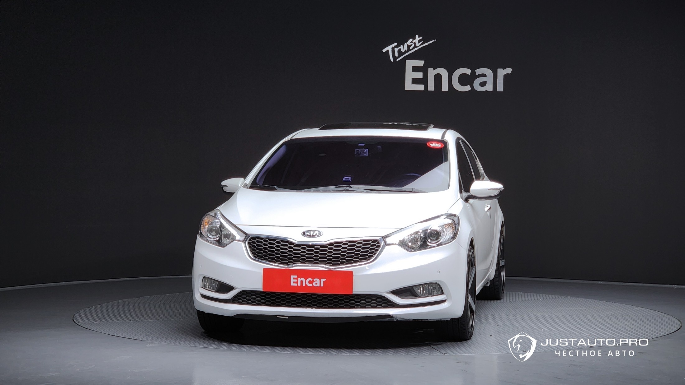 Автомобиль Kia K3