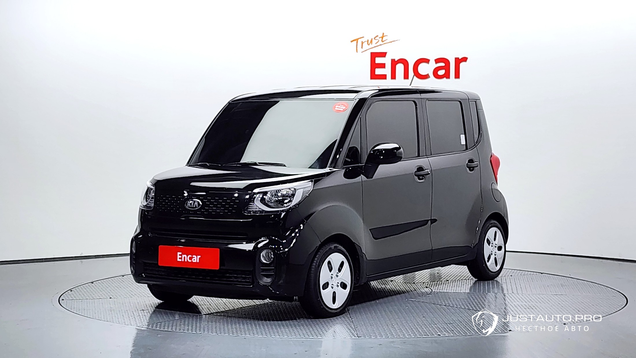 Автомобиль Kia RAY
