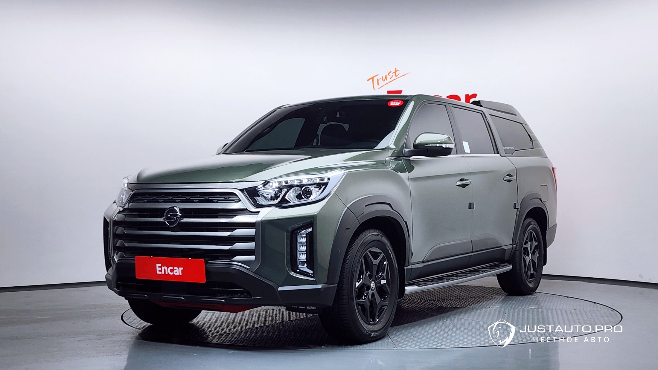 Автомобиль KG_Mobility_Ssangyong Rexton