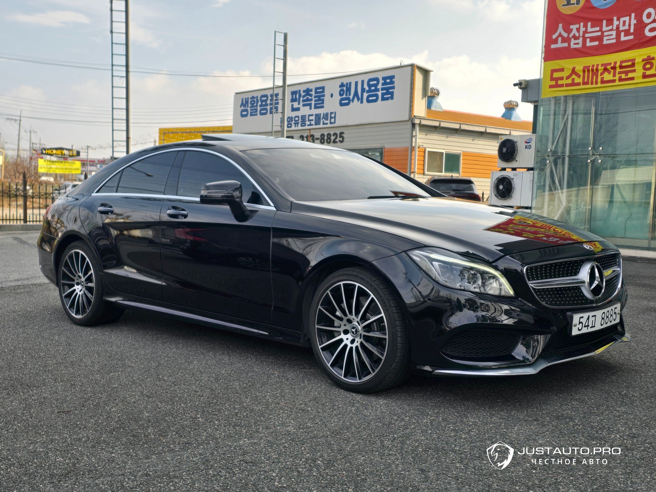 Автомобиль Mercedes-Benz CLS-Class