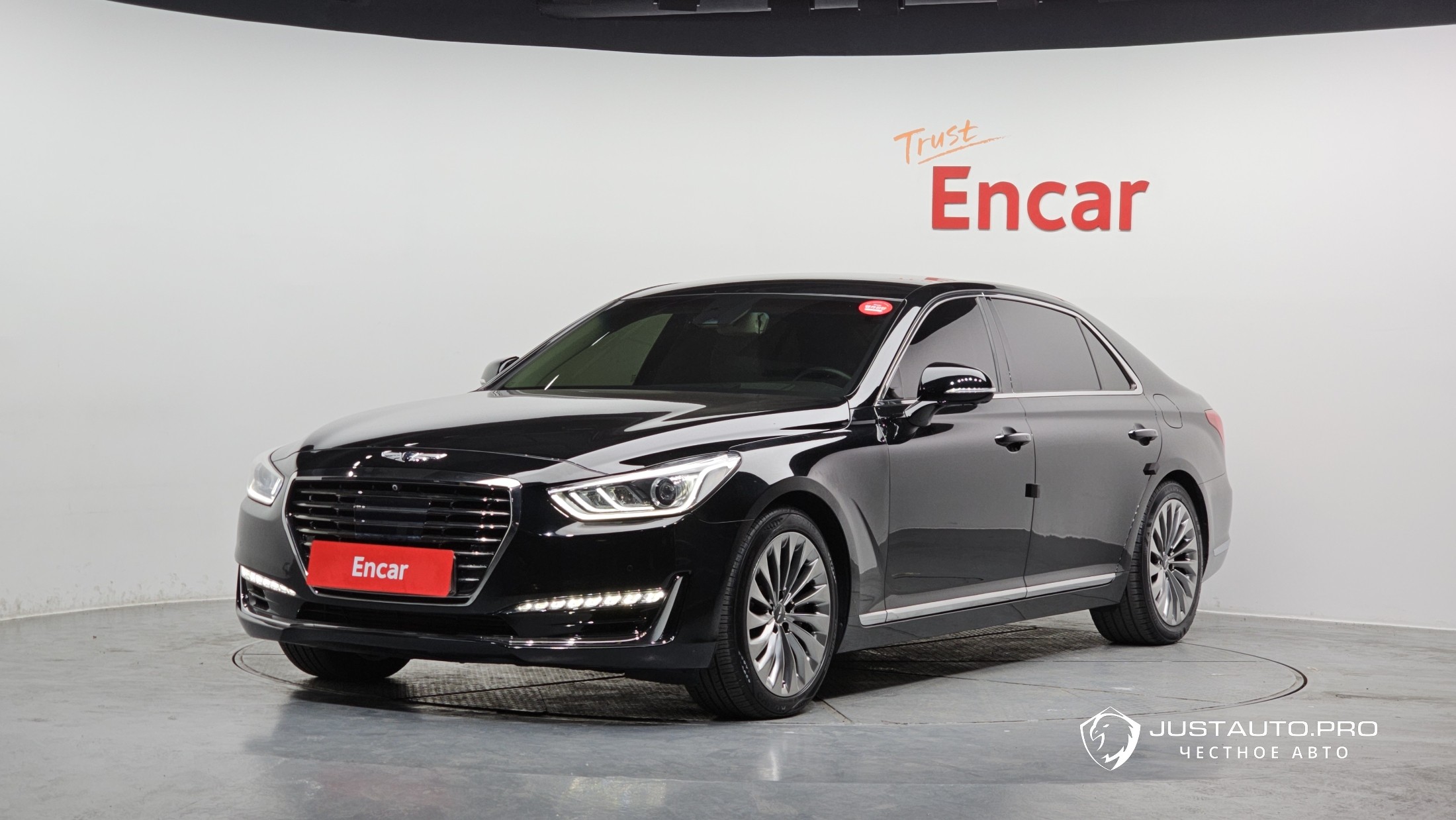 Автомобиль Genesis EQ900