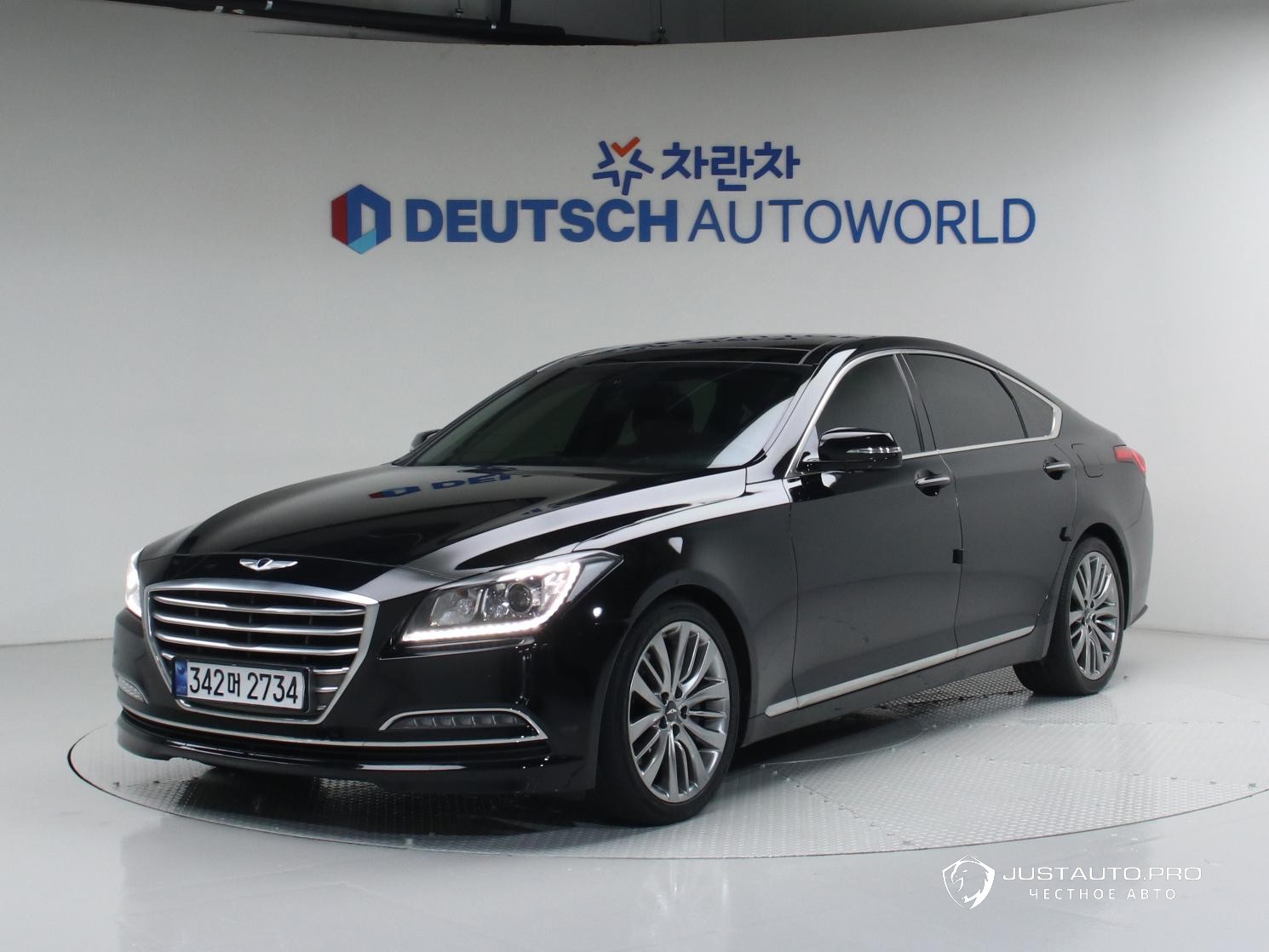 Автомобиль Hyundai Genesis