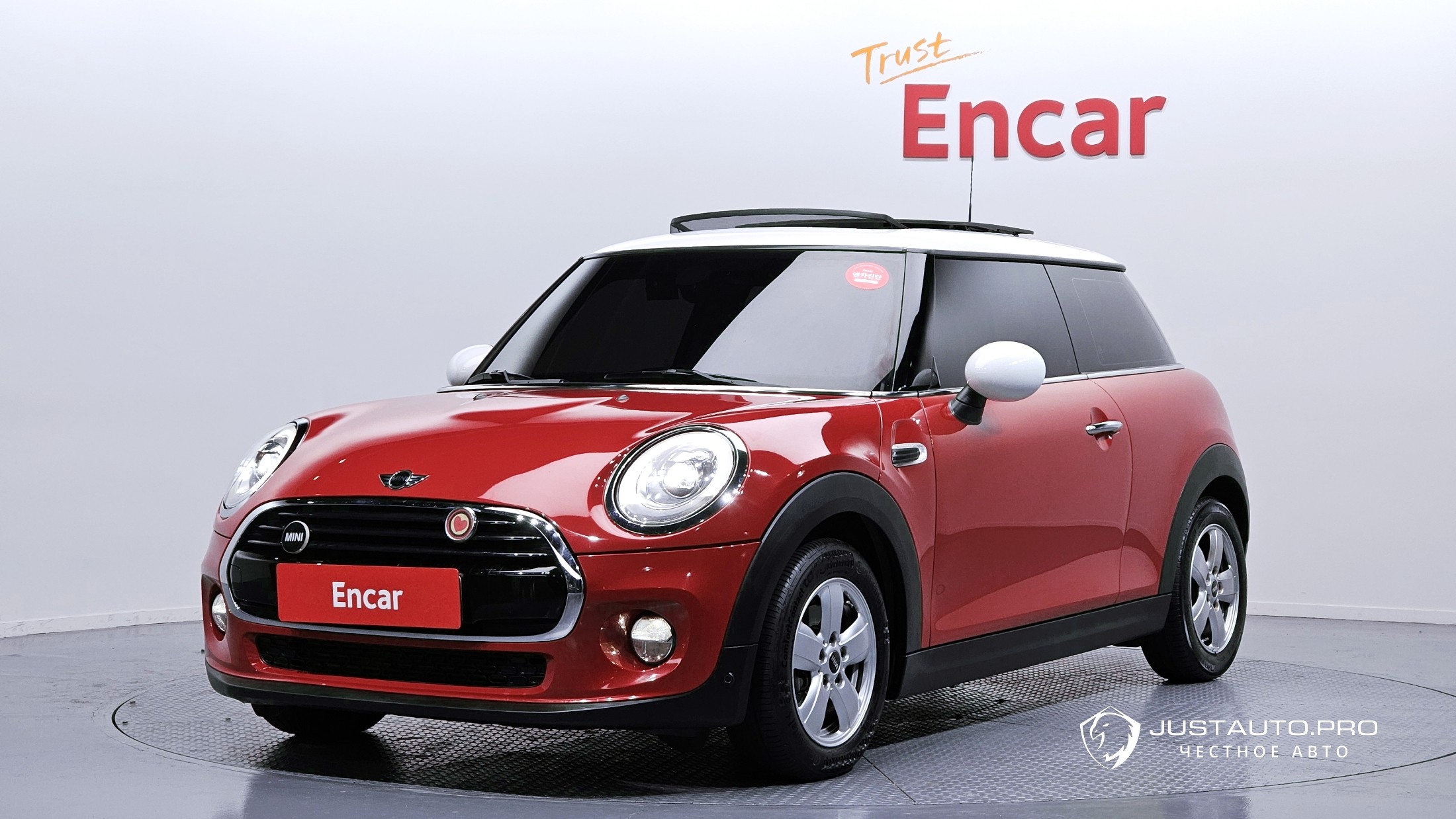 Автомобиль Mini Cooper