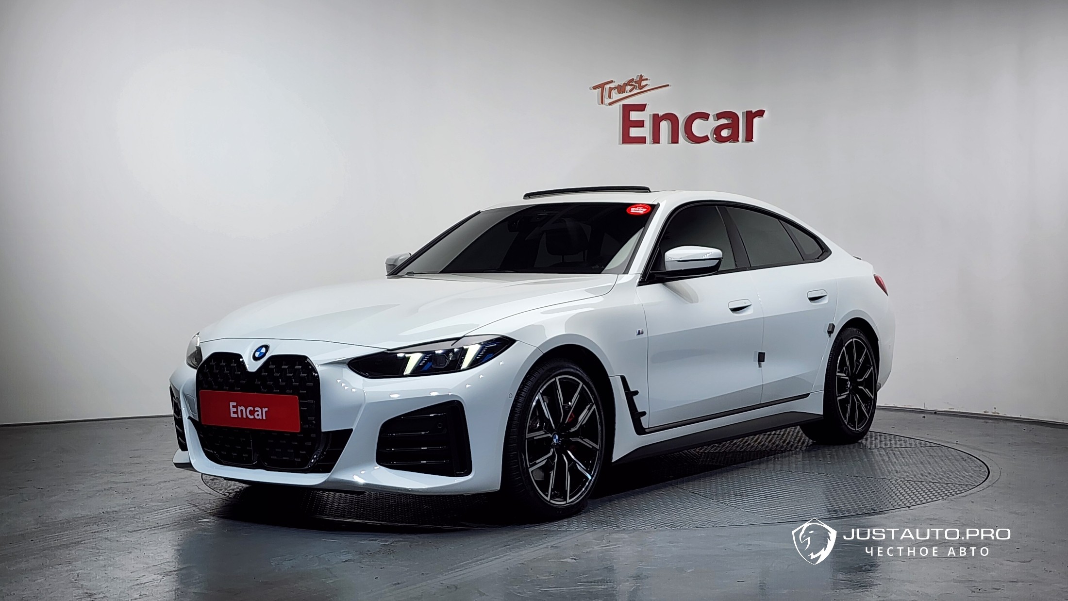 Автомобиль BMW 4-Series