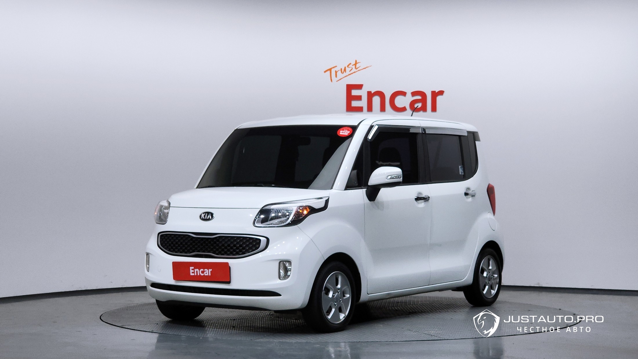 Автомобиль Kia RAY